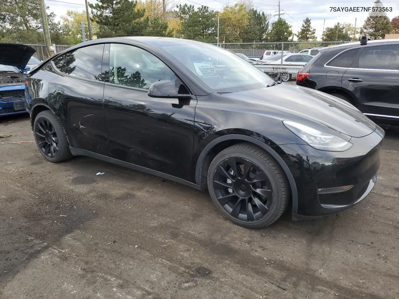 2022 Tesla Model Y VIN: 7SAYGAEE7NF573563 Lot: 76380534