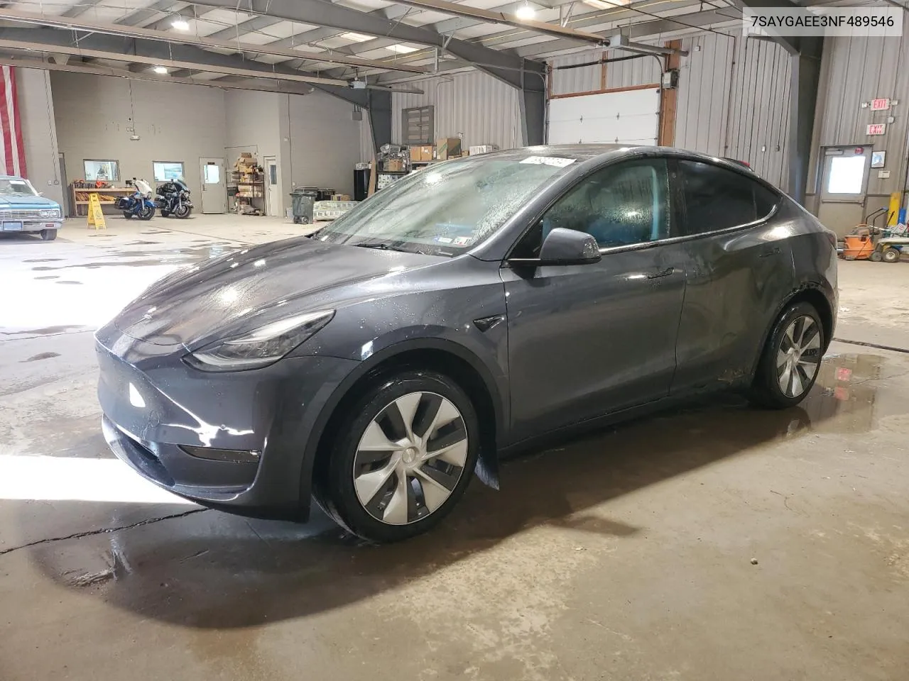 2022 Tesla Model Y VIN: 7SAYGAEE3NF489546 Lot: 79932234