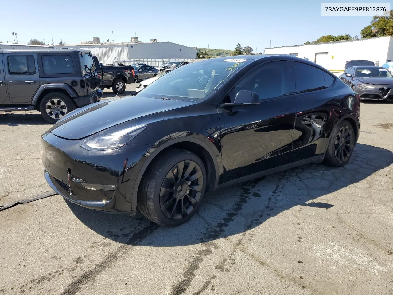 7SAYGAEE9PF813876 2023 Tesla Model Y