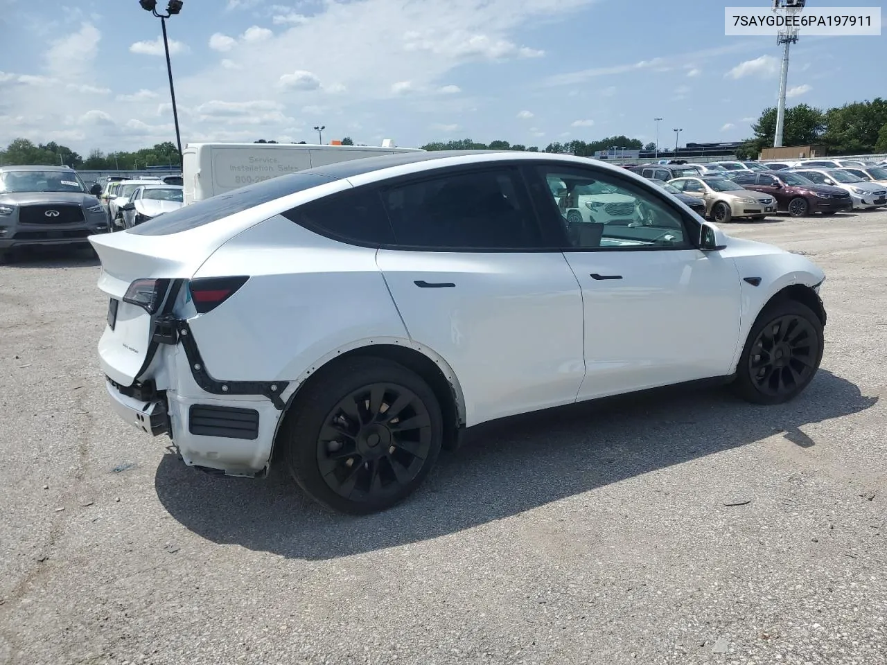 7SAYGDEE6PA197911 2023 Tesla Model Y