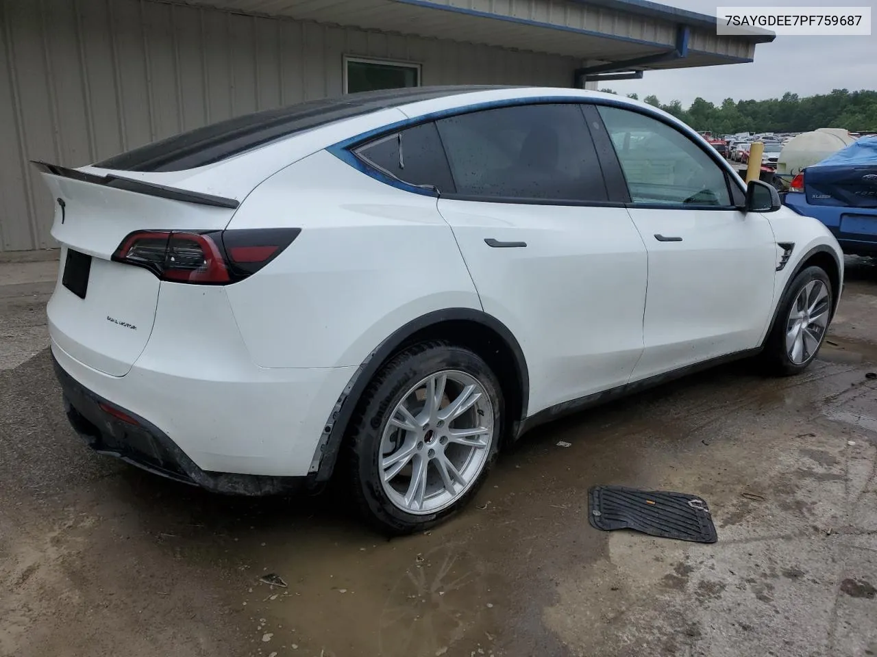 7SAYGDEE7PF759687 2023 Tesla Model Y