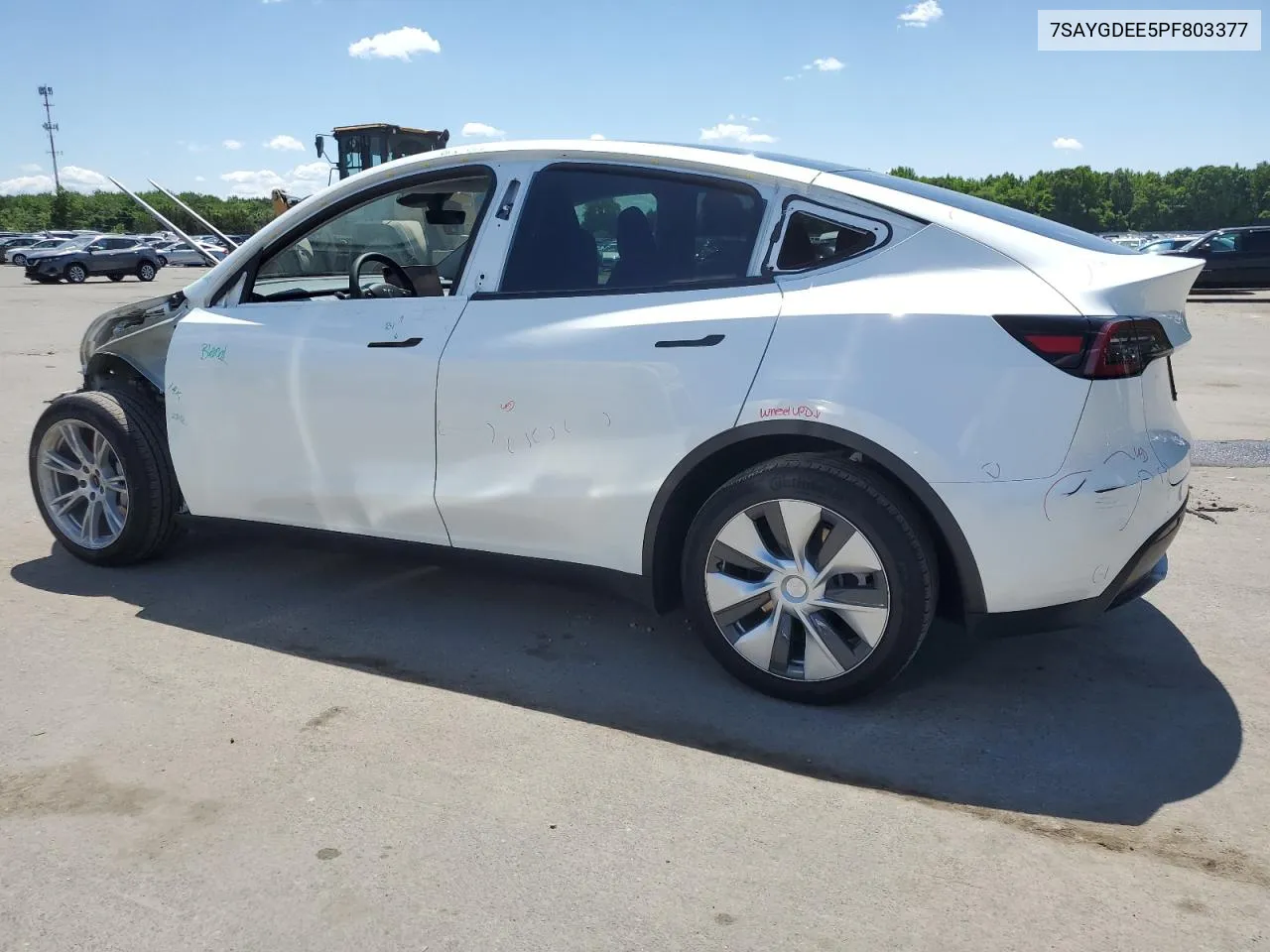 7SAYGDEE5PF803377 2023 Tesla Model Y