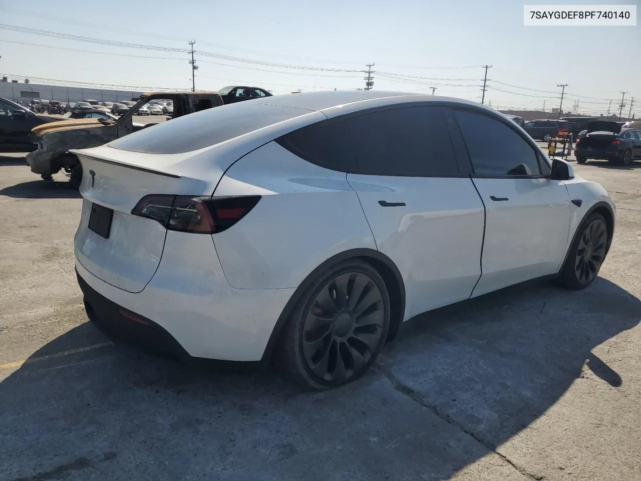 7SAYGDEF8PF740140 2023 Tesla Model Y