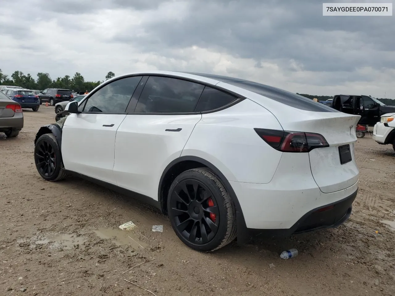 2023 Tesla Model Y VIN: 7SAYGDEE0PA070071 Lot: 59416714