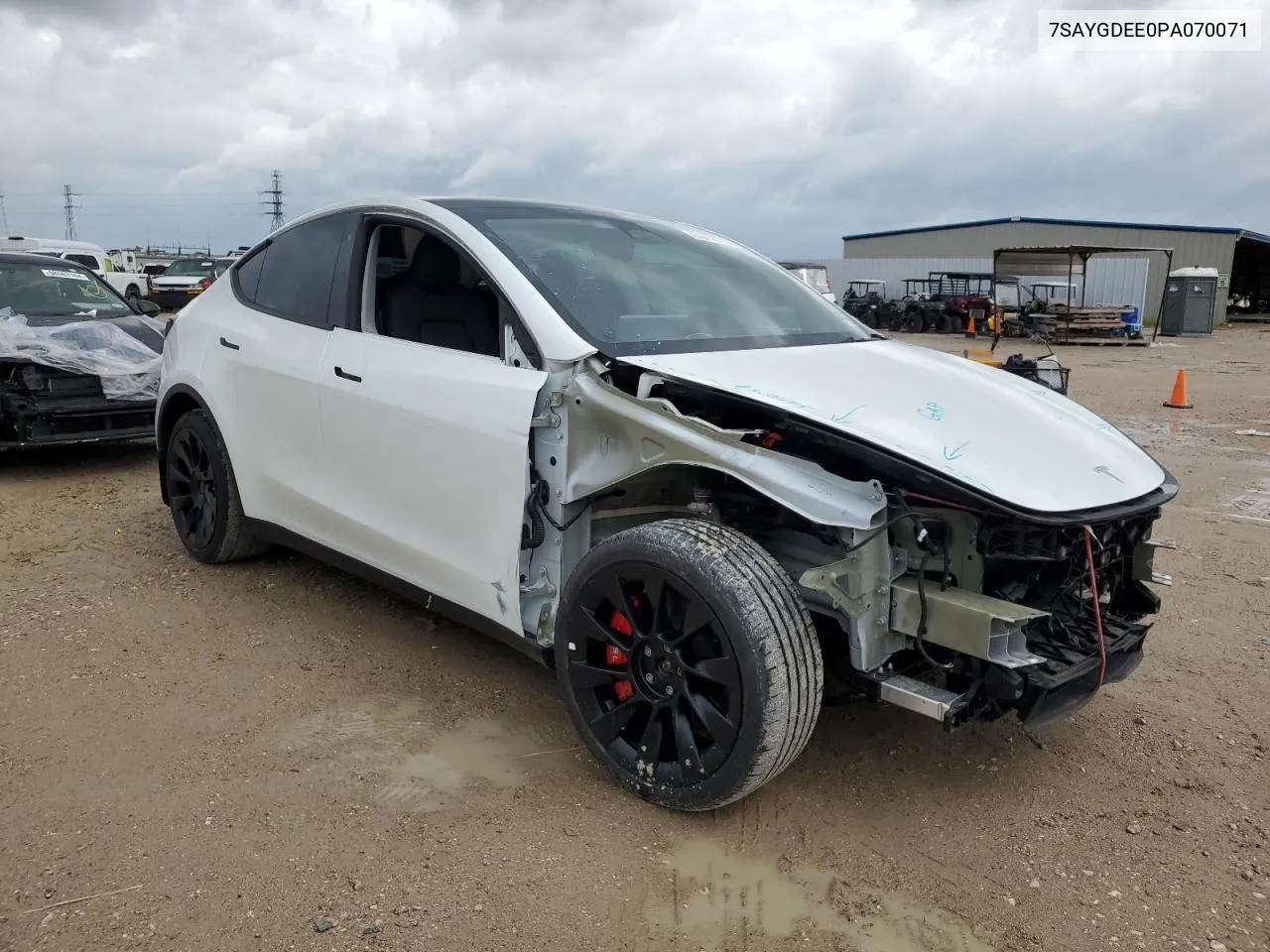 2023 Tesla Model Y VIN: 7SAYGDEE0PA070071 Lot: 59416714