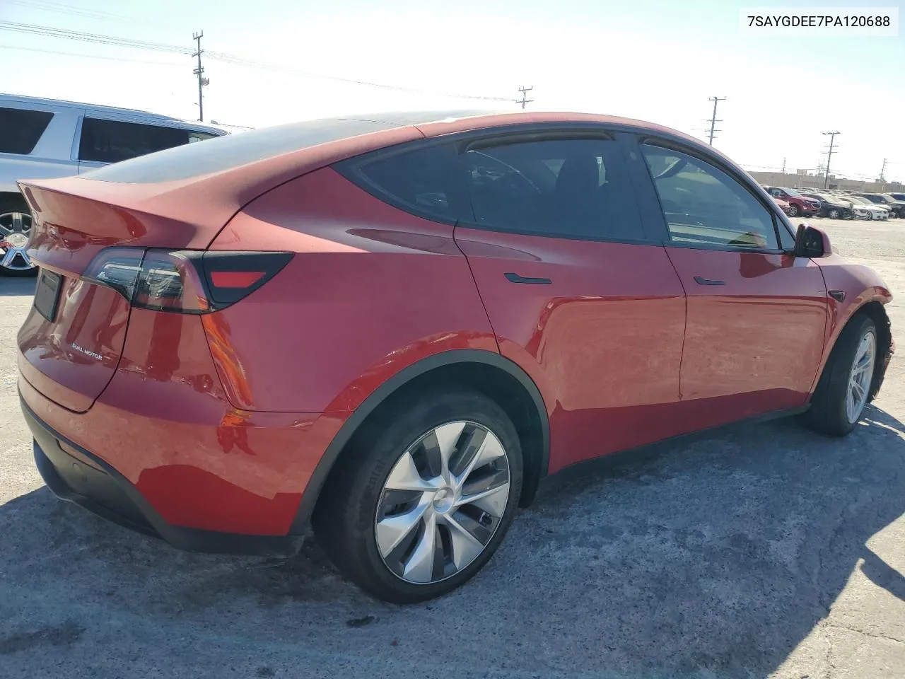 2023 Tesla Model Y VIN: 7SAYGDEE7PA120688 Lot: 59985534