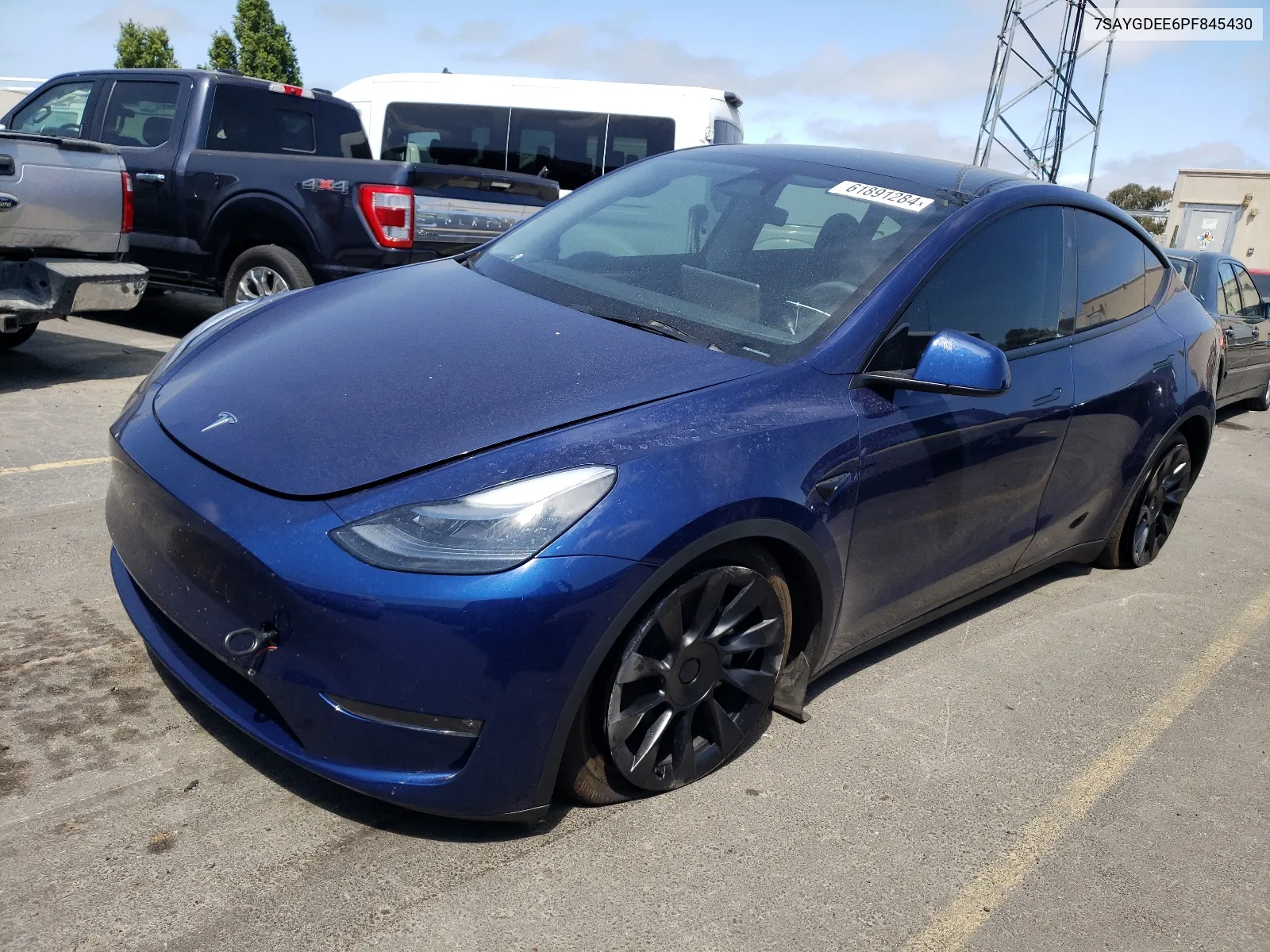 7SAYGDEE6PF845430 2023 Tesla Model Y