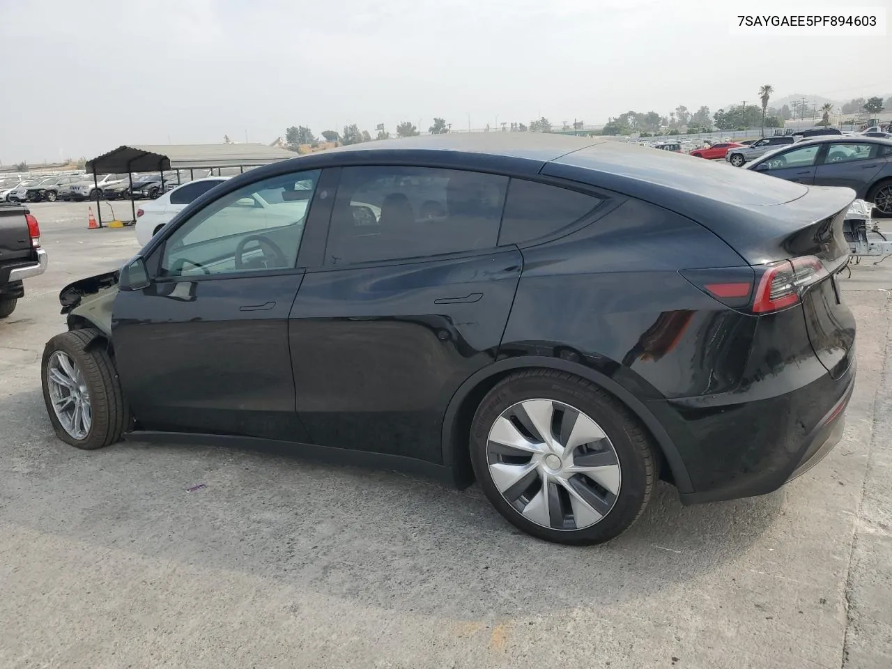 7SAYGAEE5PF894603 2023 Tesla Model Y