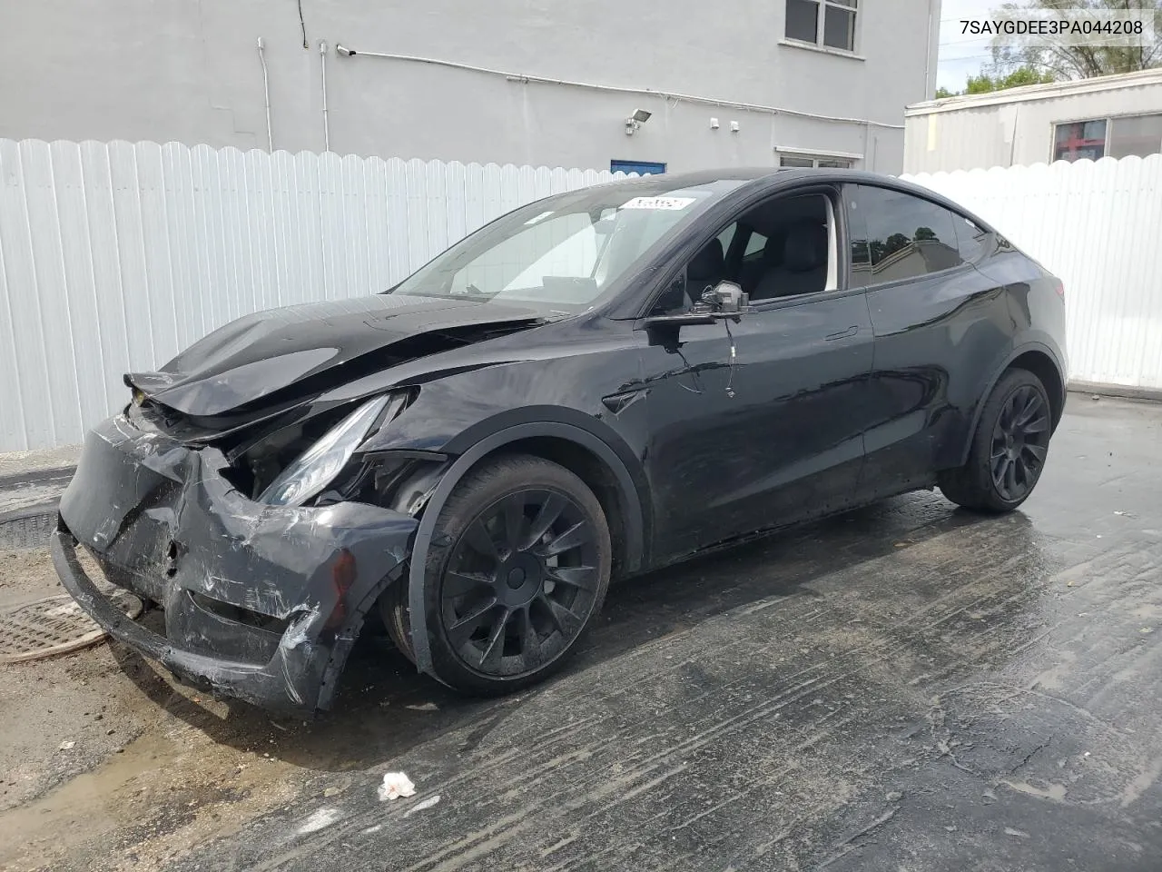 7SAYGDEE3PA044208 2023 Tesla Model Y