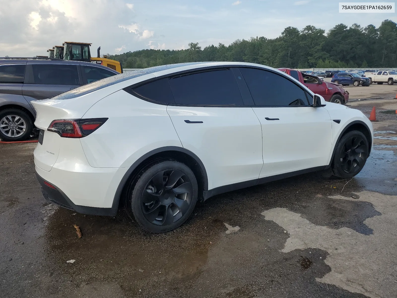 2023 Tesla Model Y VIN: 7SAYGDEE1PA162659 Lot: 63071104