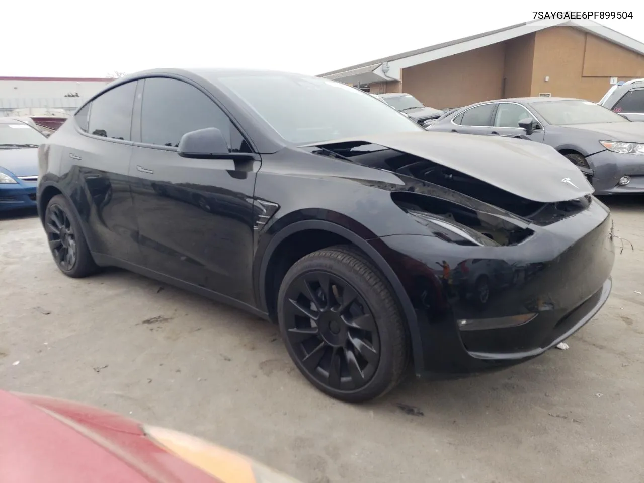 7SAYGAEE6PF899504 2023 Tesla Model Y