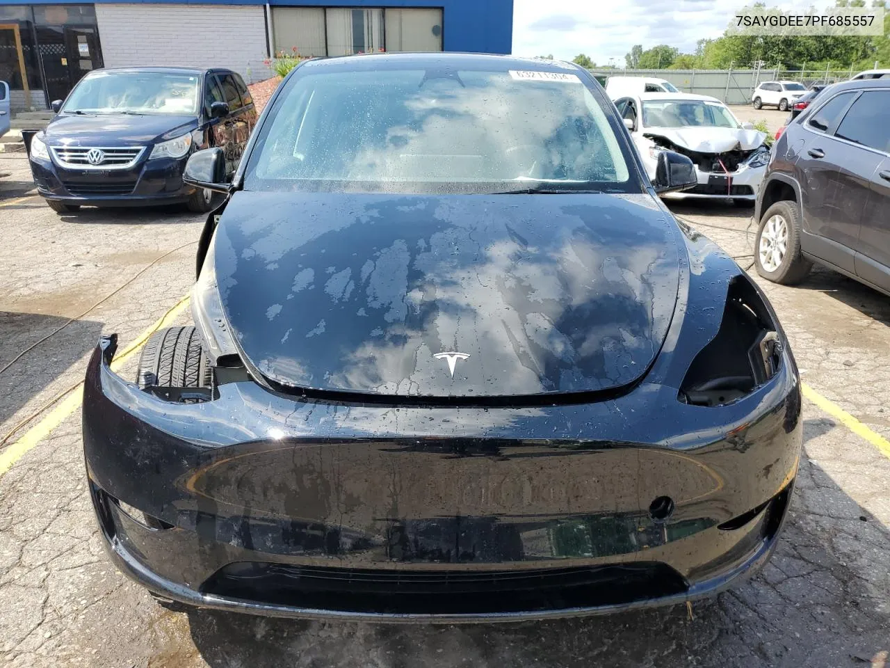 7SAYGDEE7PF685557 2023 Tesla Model Y