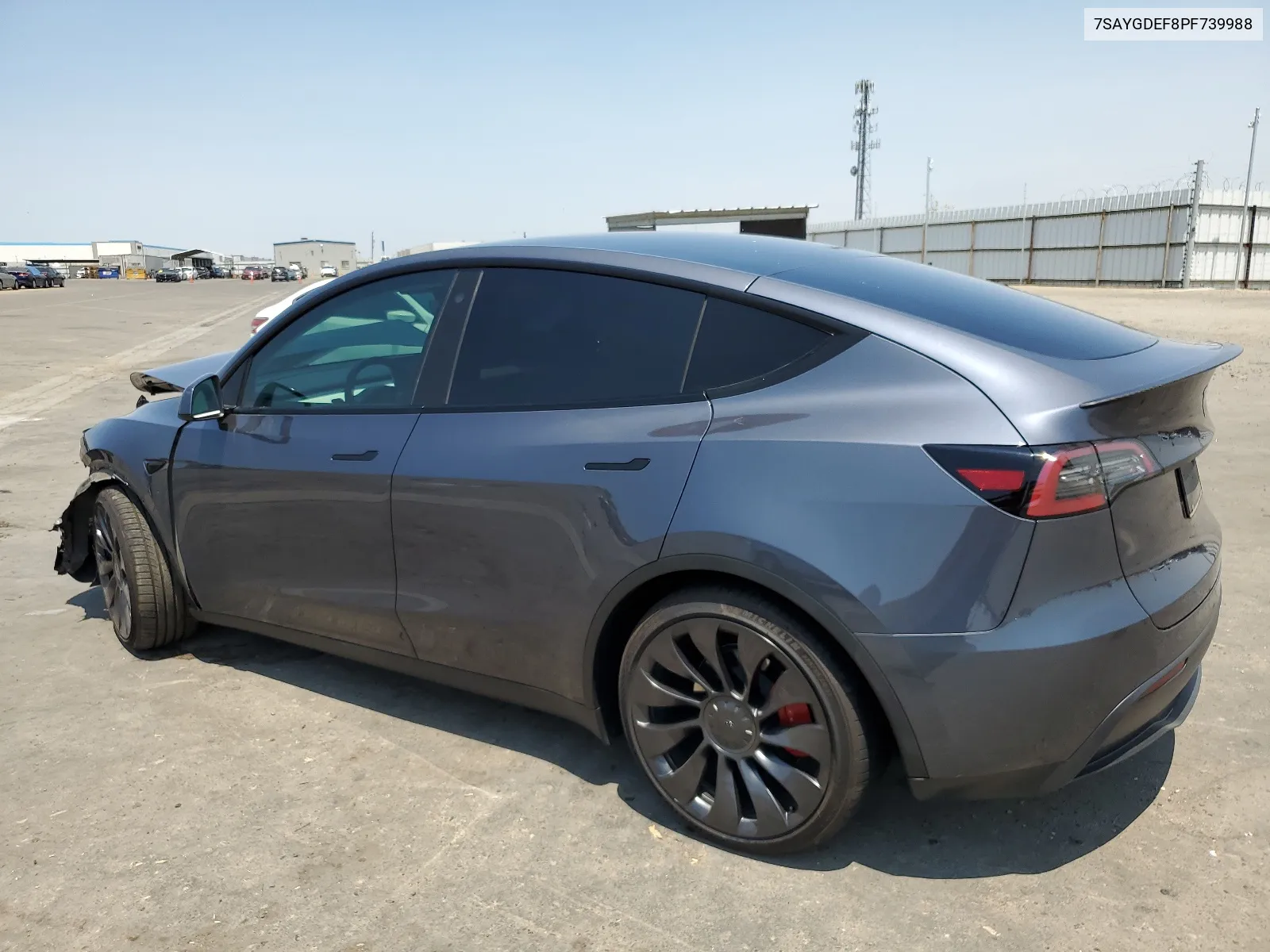 7SAYGDEF8PF739988 2023 Tesla Model Y