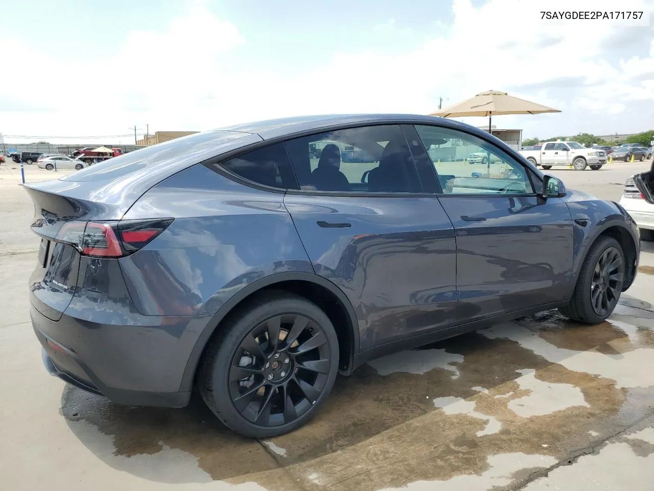 2023 Tesla Model Y VIN: 7SAYGDEE2PA171757 Lot: 64481594