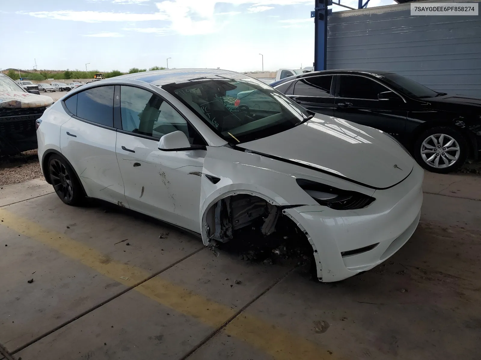 7SAYGDEE6PF858274 2023 Tesla Model Y