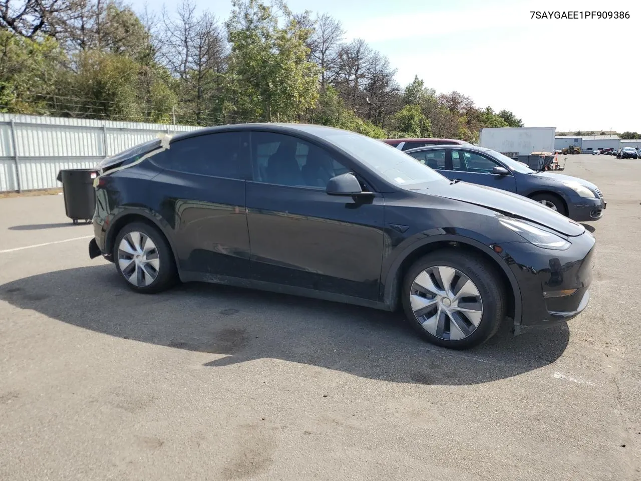 7SAYGAEE1PF909386 2023 Tesla Model Y