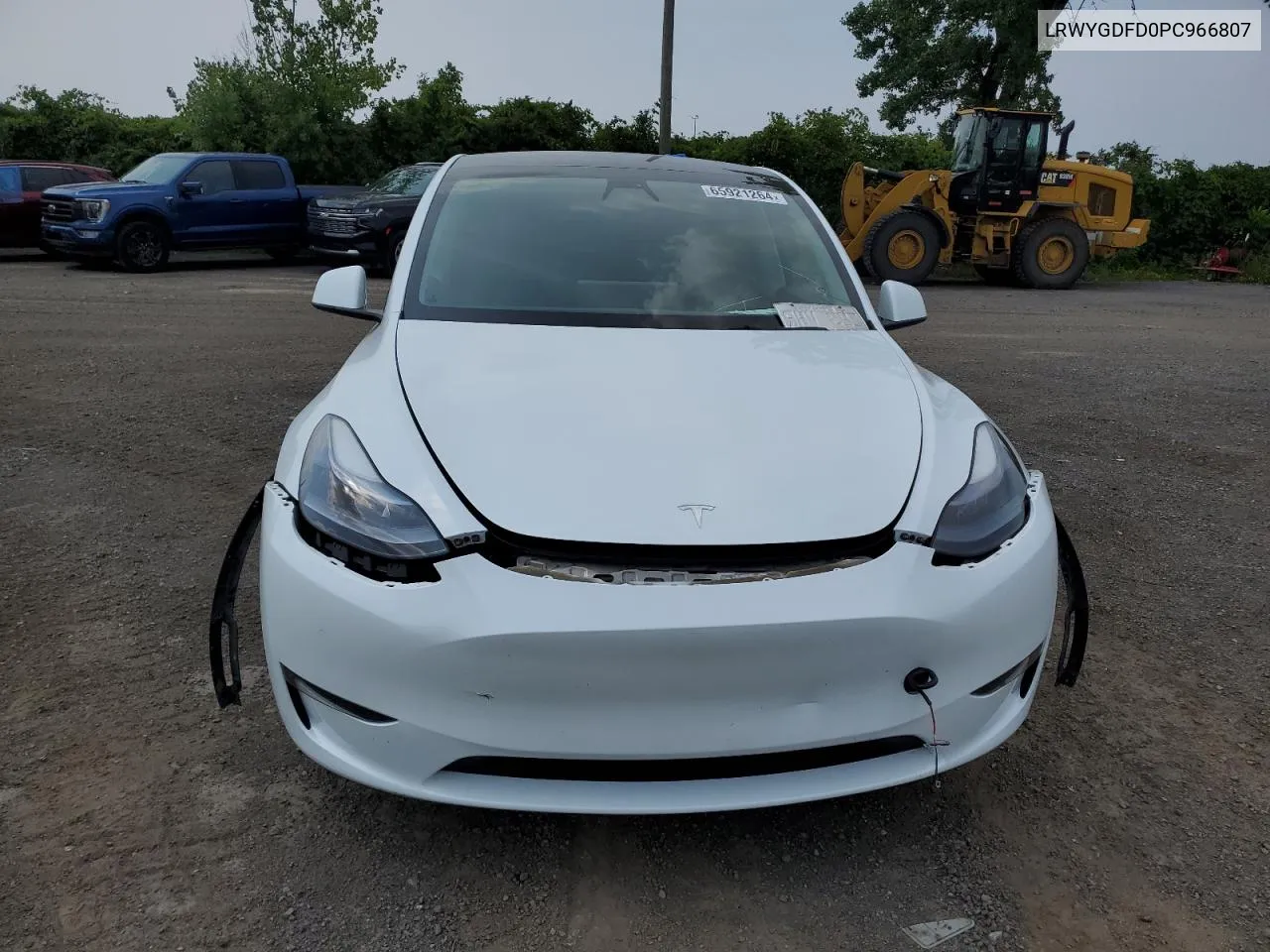 2023 Tesla Model Y VIN: LRWYGDFD0PC966807 Lot: 65921264