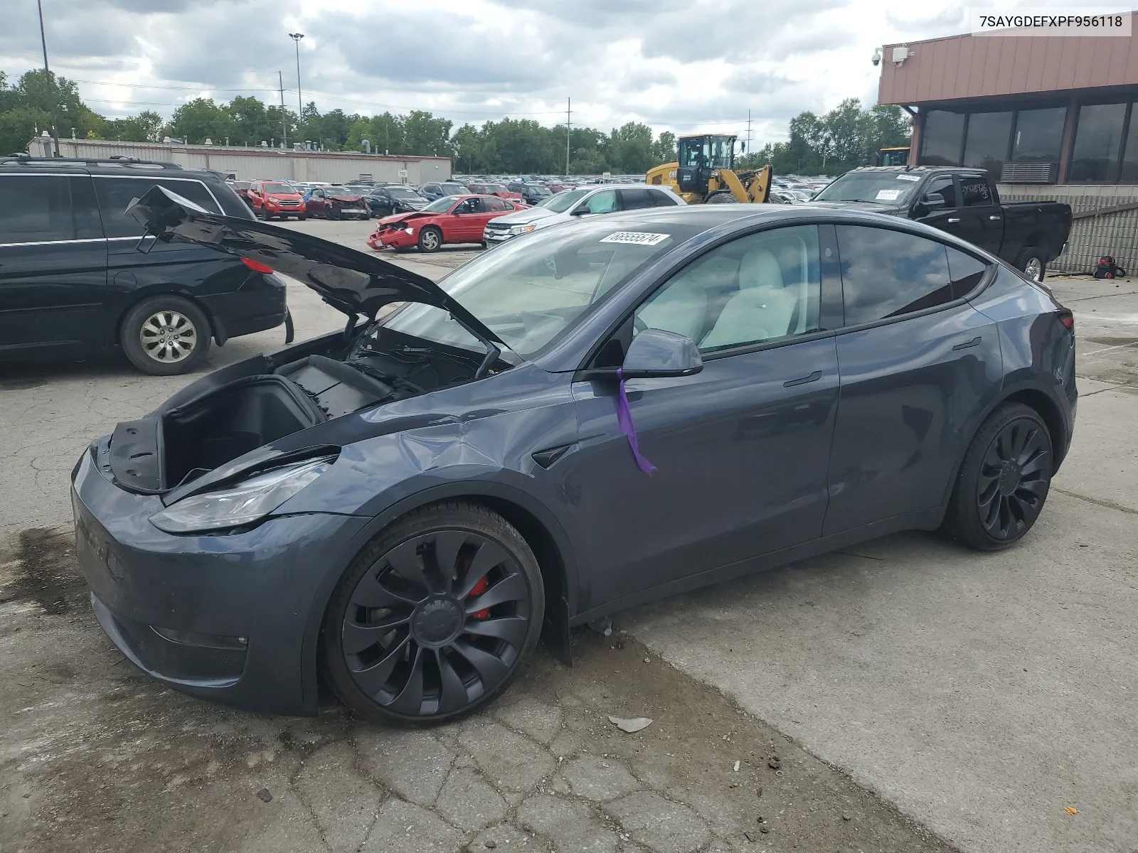 7SAYGDEFXPF956118 2023 Tesla Model Y