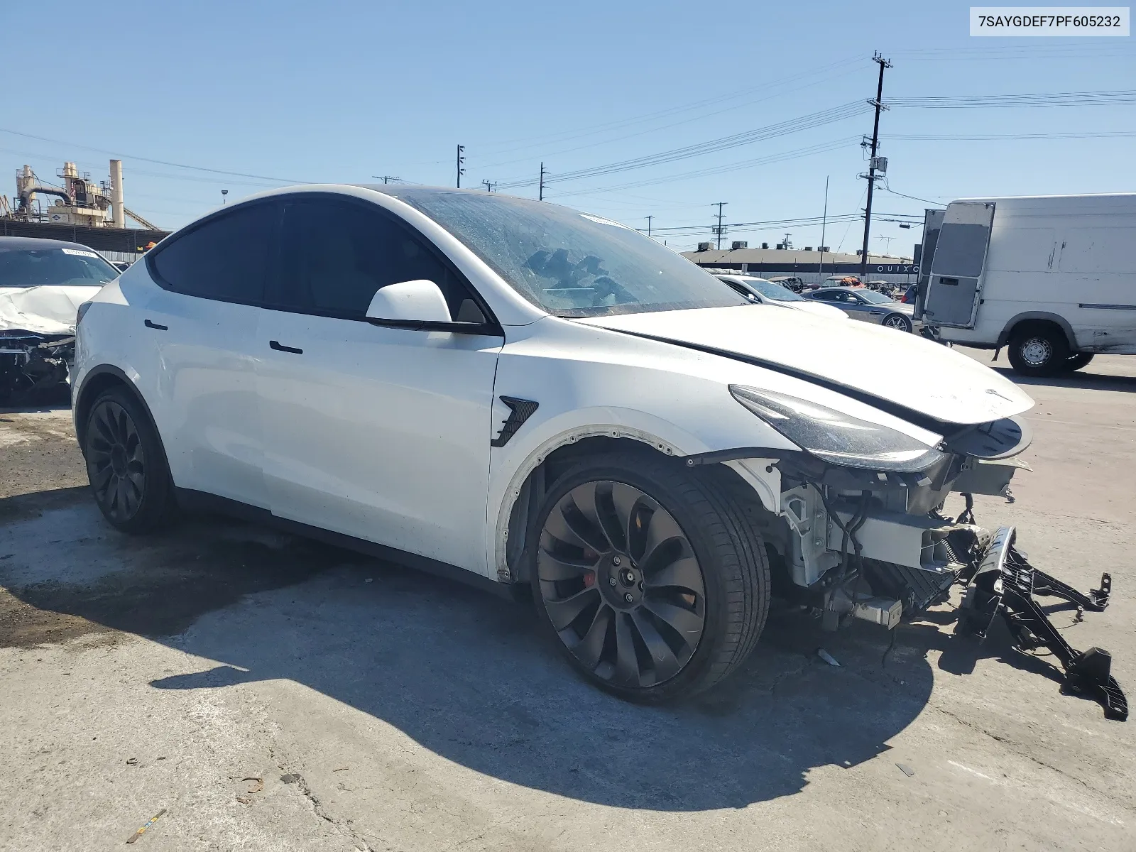 7SAYGDEF7PF605232 2023 Tesla Model Y