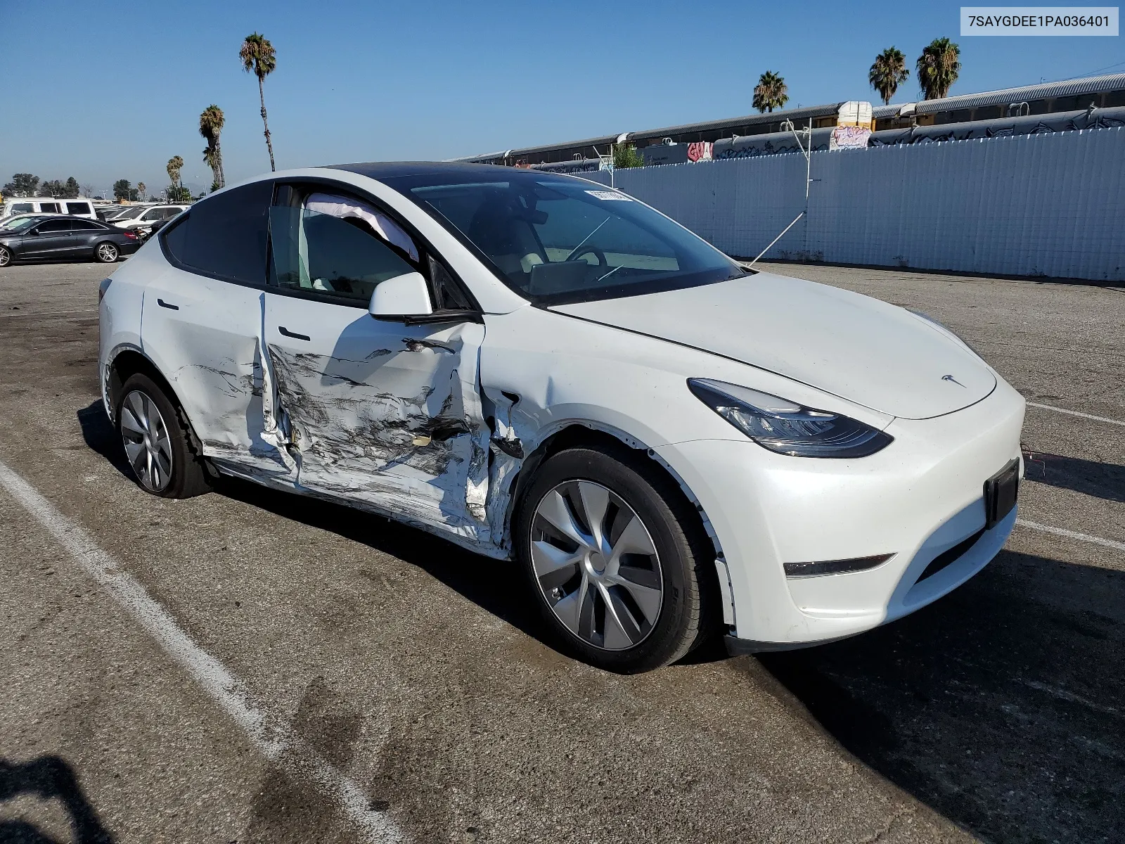 7SAYGDEE1PA036401 2023 Tesla Model Y