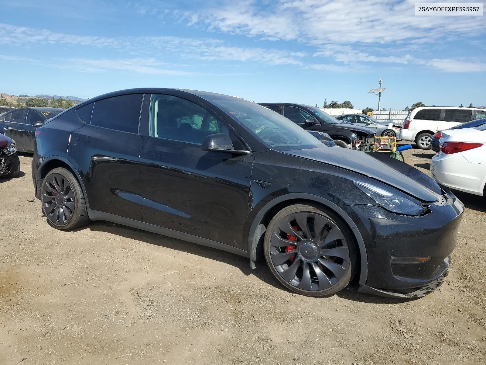 7SAYGDEFXPF595957 2023 Tesla Model Y