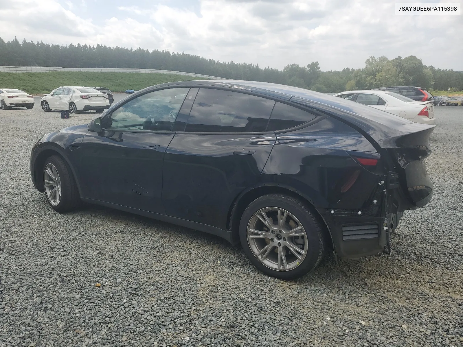 7SAYGDEE6PA115398 2023 Tesla Model Y