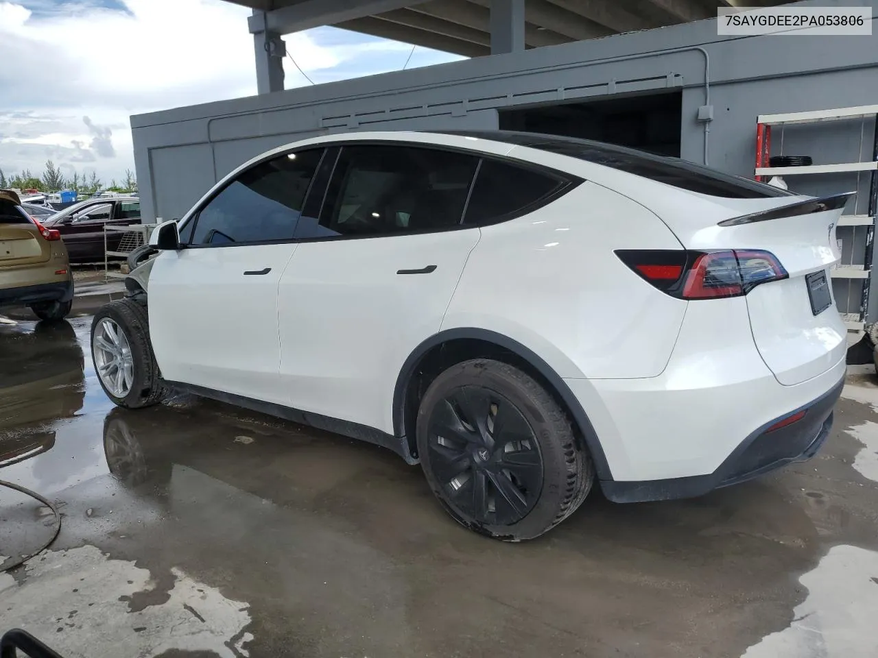 2023 Tesla Model Y VIN: 7SAYGDEE2PA053806 Lot: 68476704