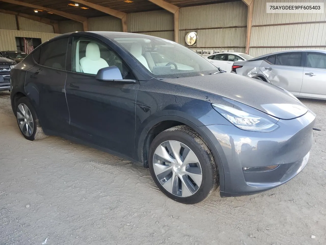 2023 Tesla Model Y VIN: 7SAYGDEE9PF605403 Lot: 68626084