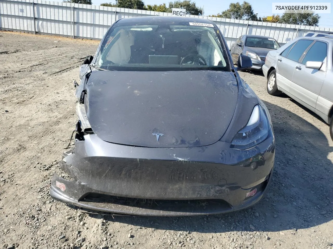 2023 Tesla Model Y VIN: 7SAYGDEF4PF912339 Lot: 68952154