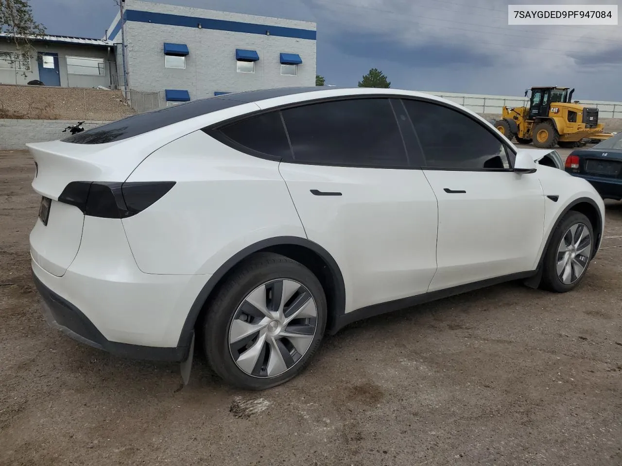 2023 Tesla Model Y VIN: 7SAYGDED9PF947084 Lot: 69011784