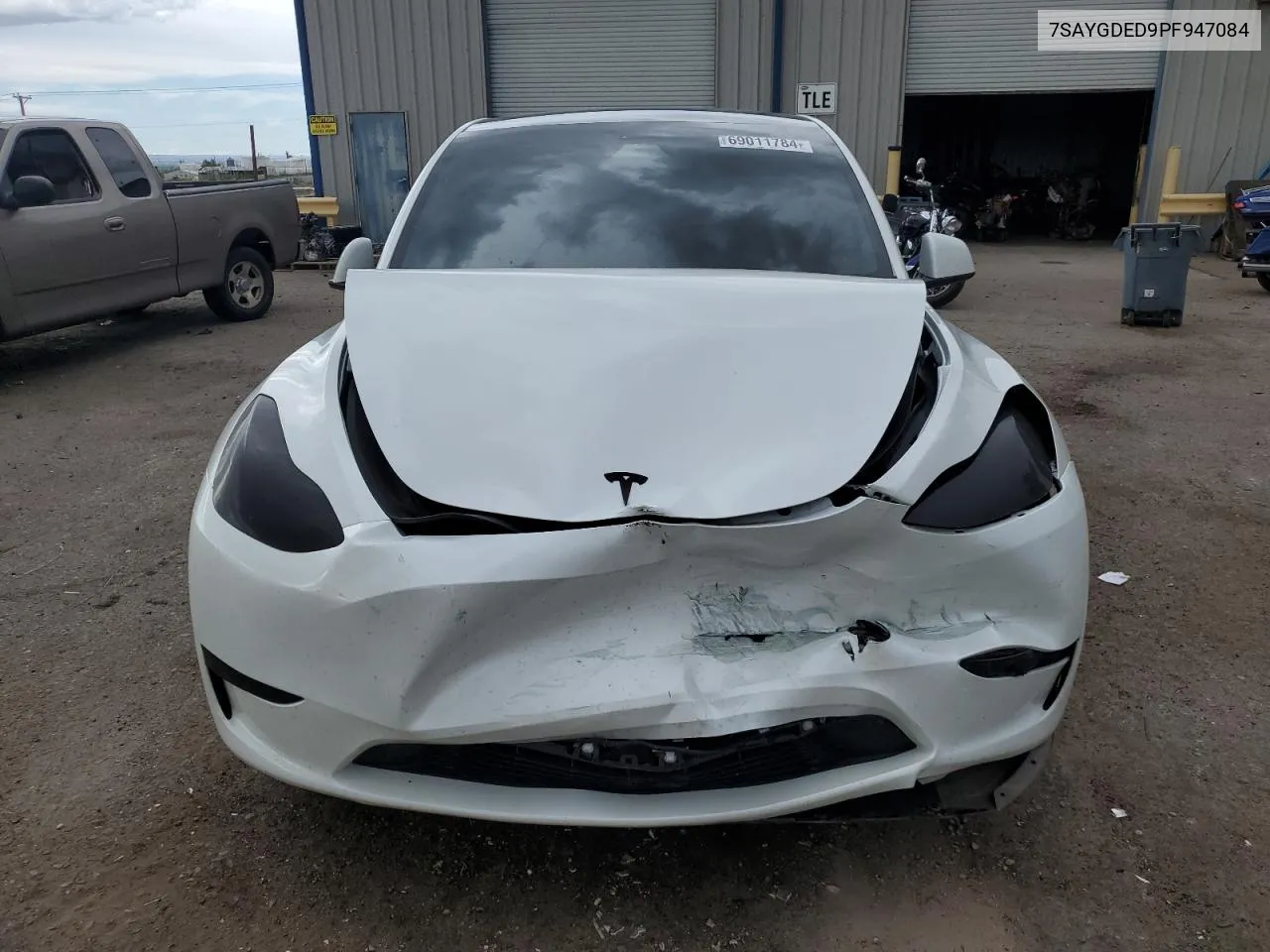 2023 Tesla Model Y VIN: 7SAYGDED9PF947084 Lot: 69011784