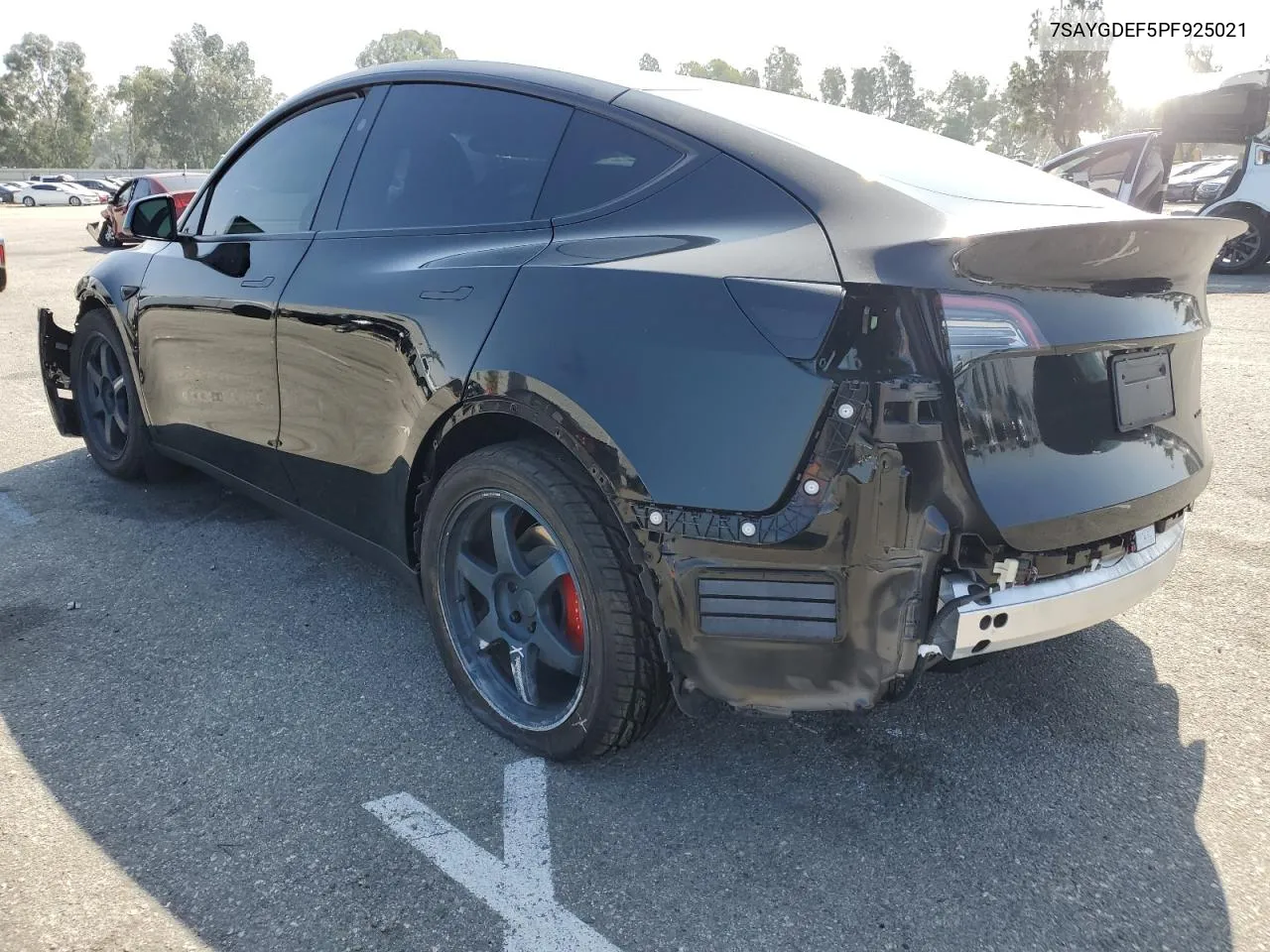 7SAYGDEF5PF925021 2023 Tesla Model Y