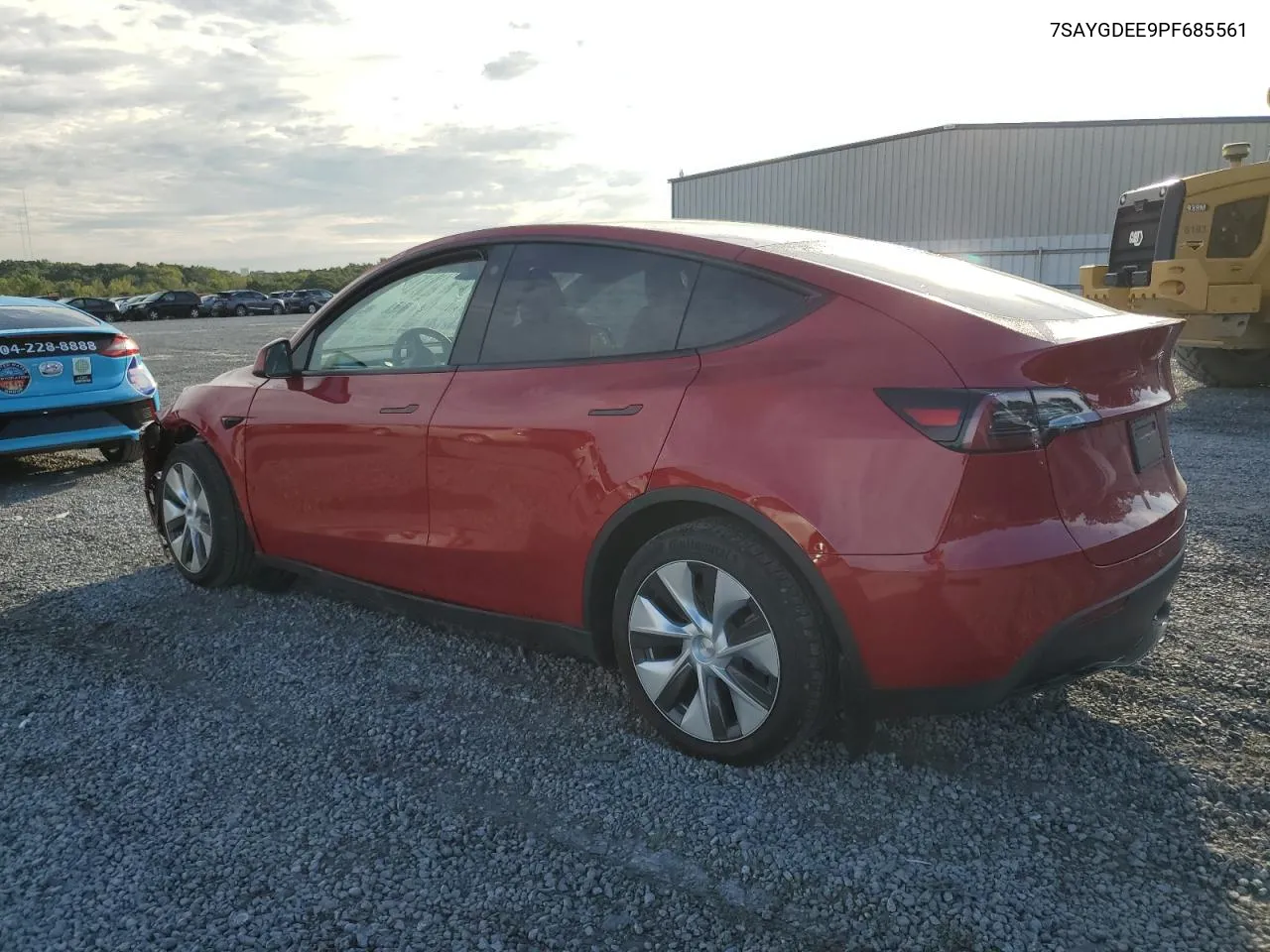 7SAYGDEE9PF685561 2023 Tesla Model Y