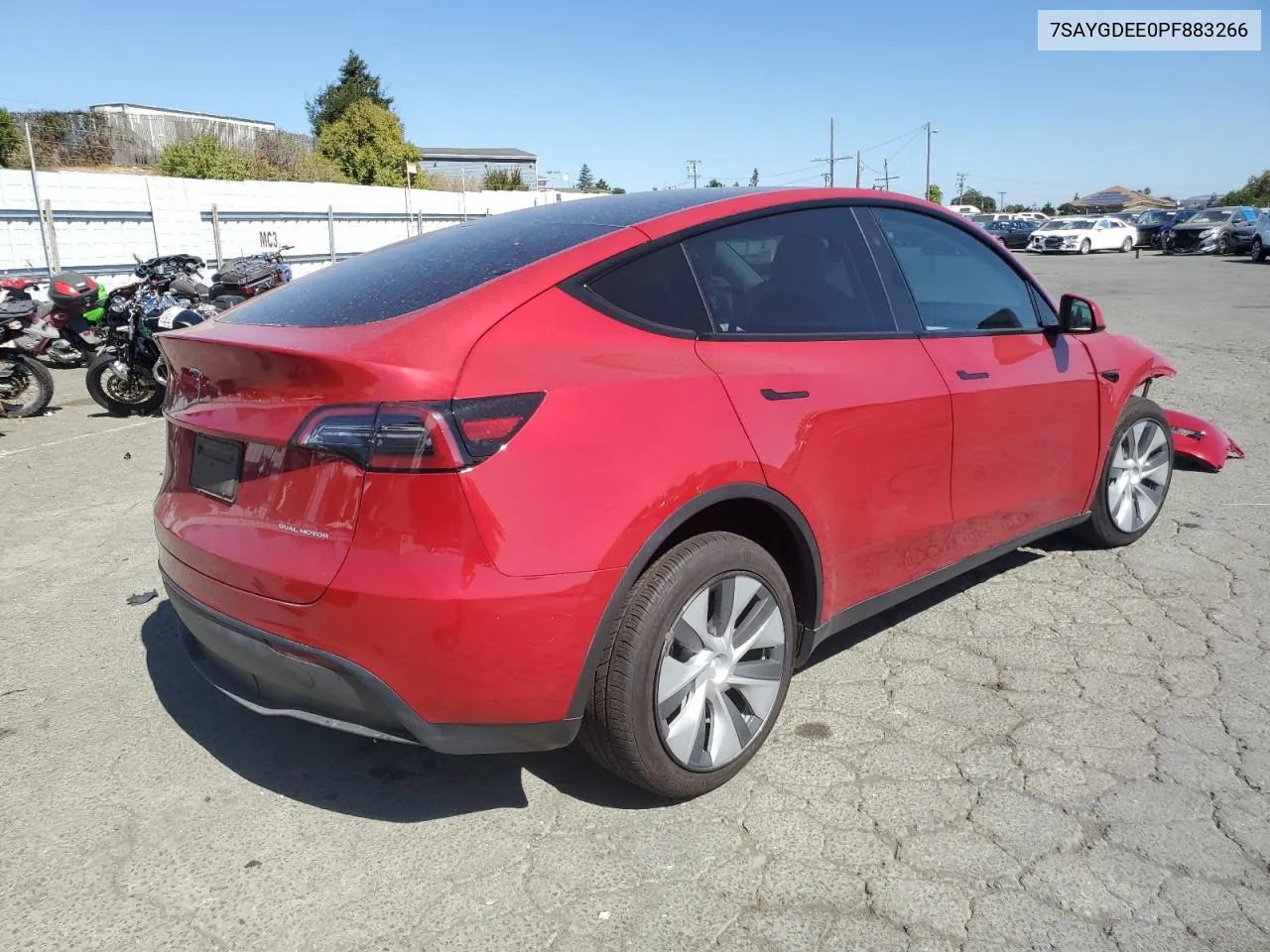 2023 Tesla Model Y VIN: 7SAYGDEE0PF883266 Lot: 69487594