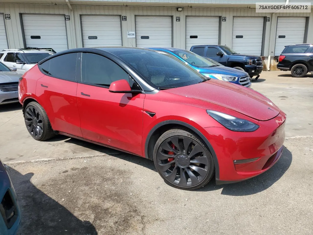 2023 Tesla Model Y VIN: 7SAYGDEF4PF606712 Lot: 69852974