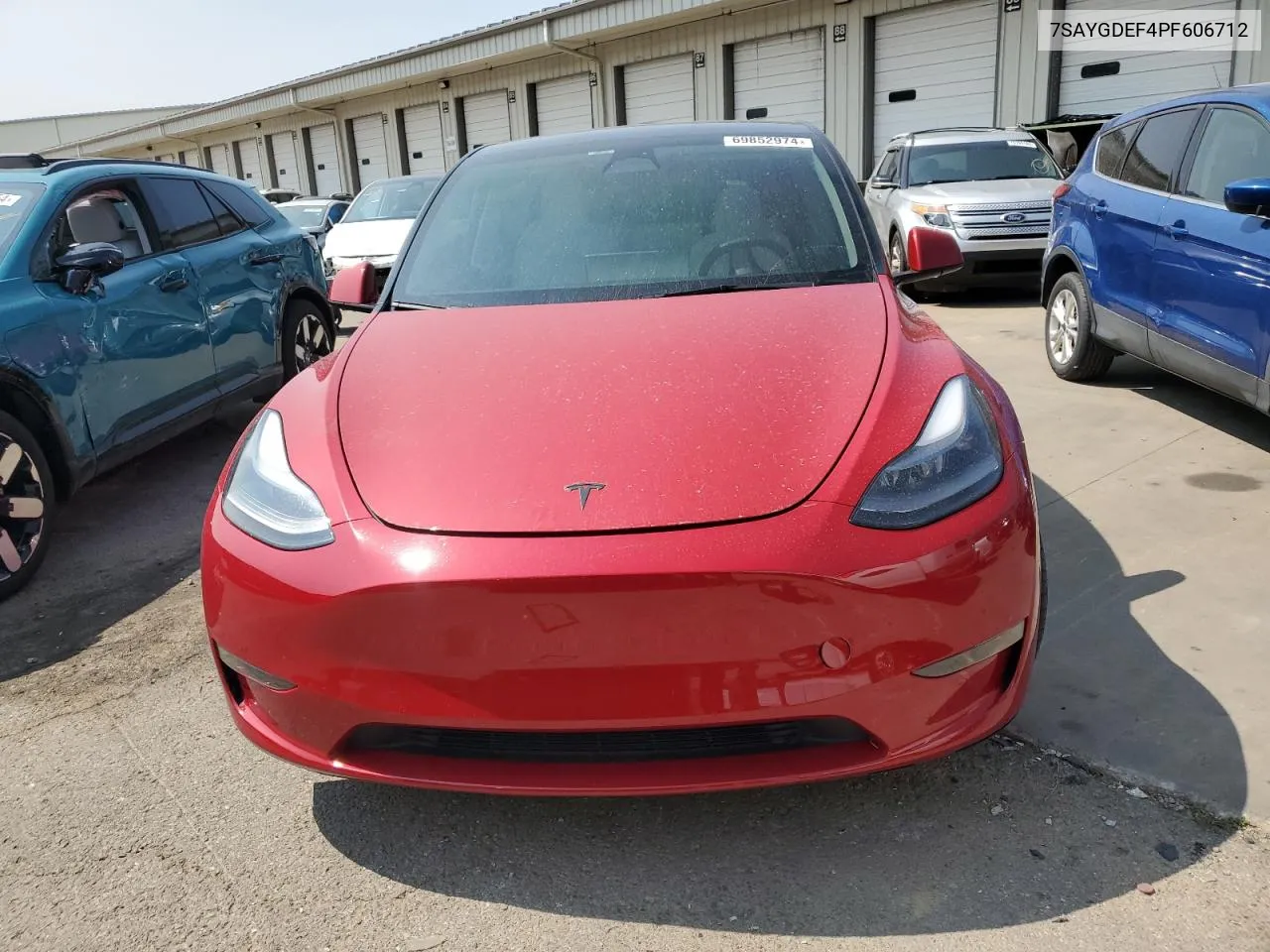 2023 Tesla Model Y VIN: 7SAYGDEF4PF606712 Lot: 69852974