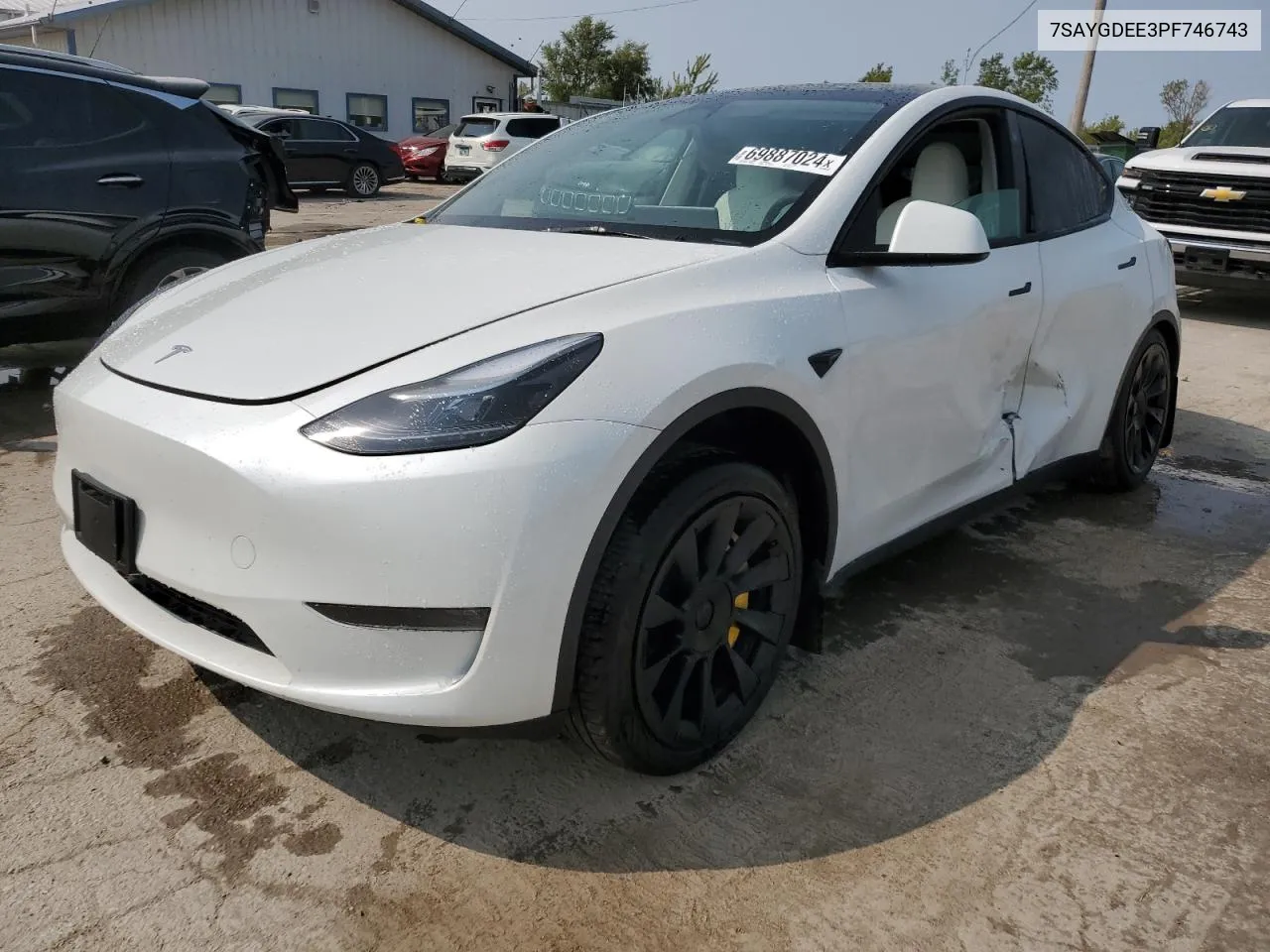 2023 Tesla Model Y VIN: 7SAYGDEE3PF746743 Lot: 69887024