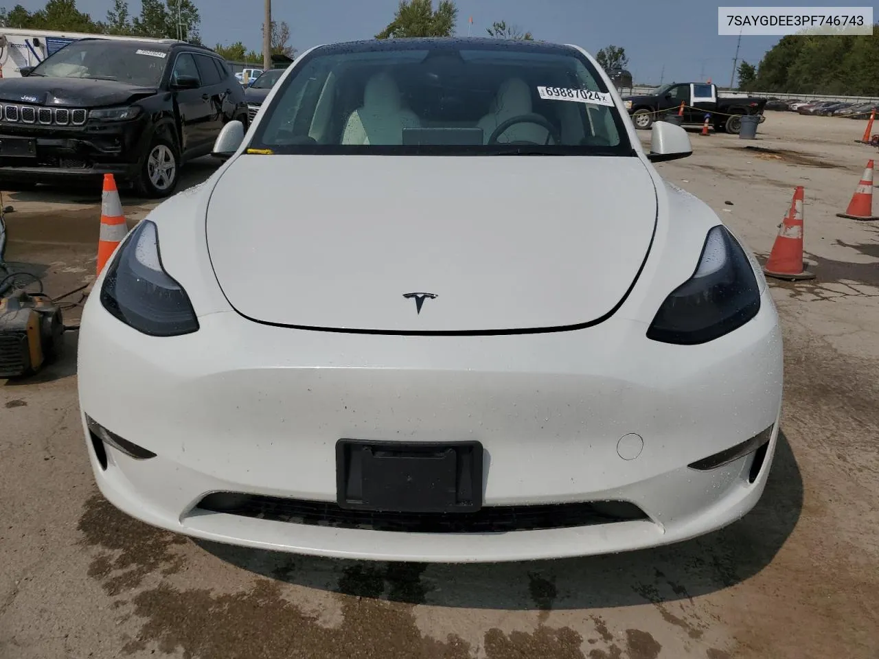 7SAYGDEE3PF746743 2023 Tesla Model Y