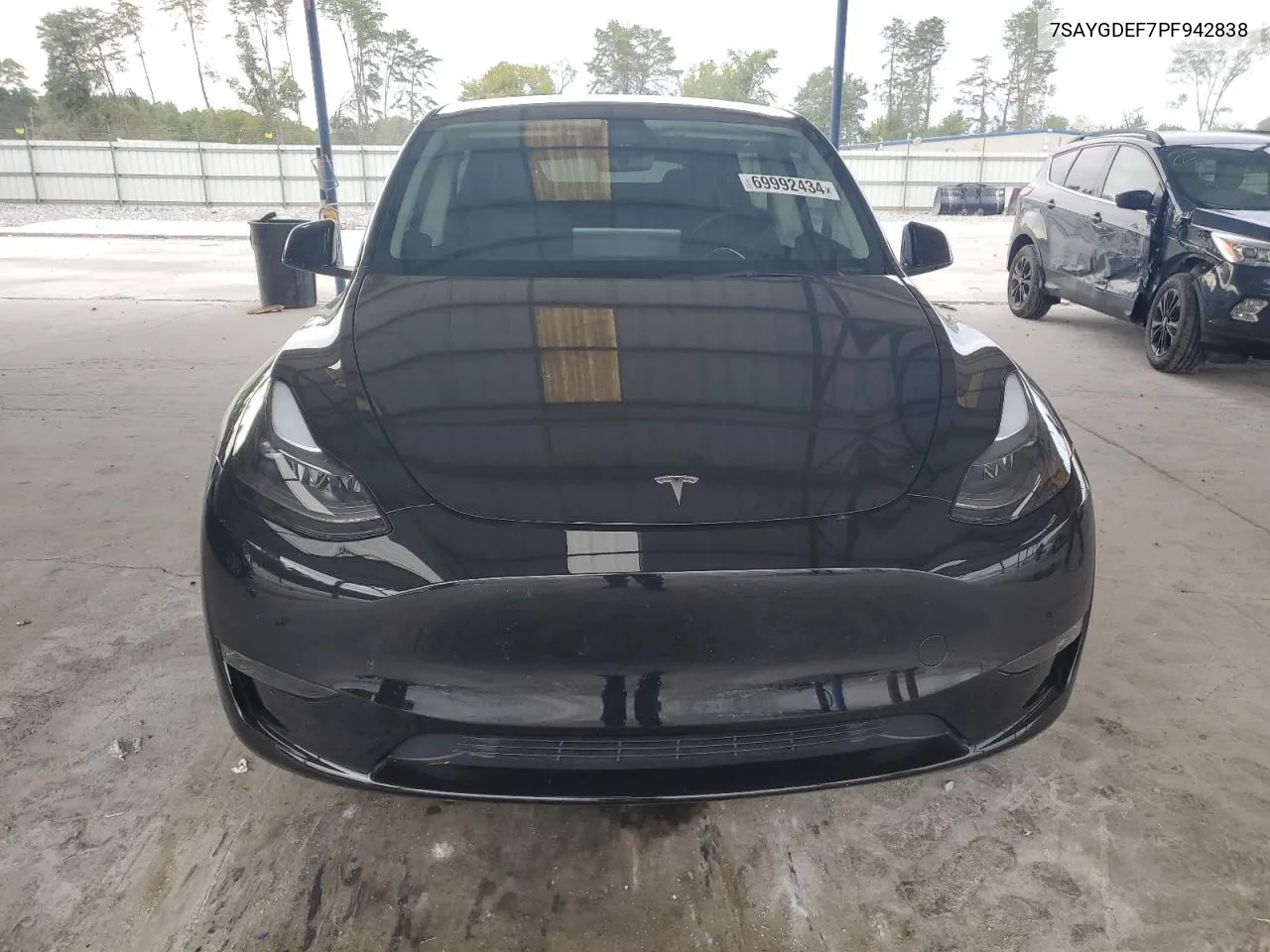 7SAYGDEF7PF942838 2023 Tesla Model Y