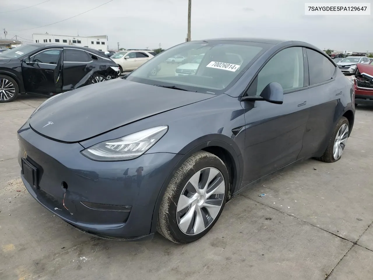 7SAYGDEE5PA129647 2023 Tesla Model Y