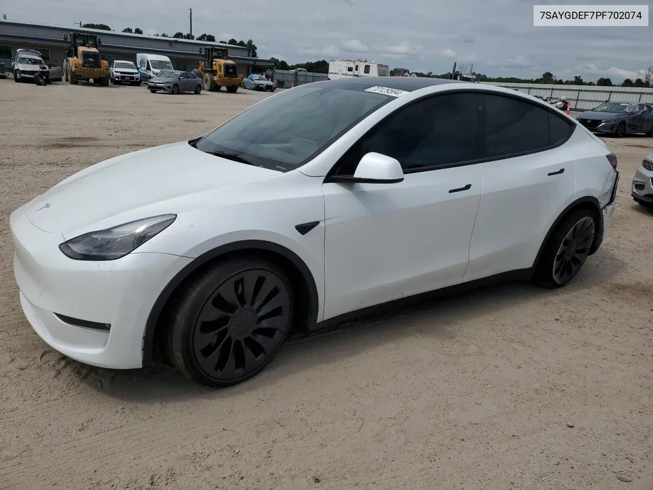 7SAYGDEF7PF702074 2023 Tesla Model Y