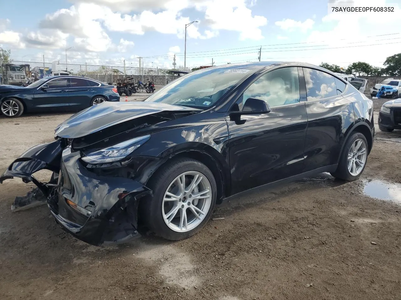 7SAYGDEE0PF608352 2023 Tesla Model Y