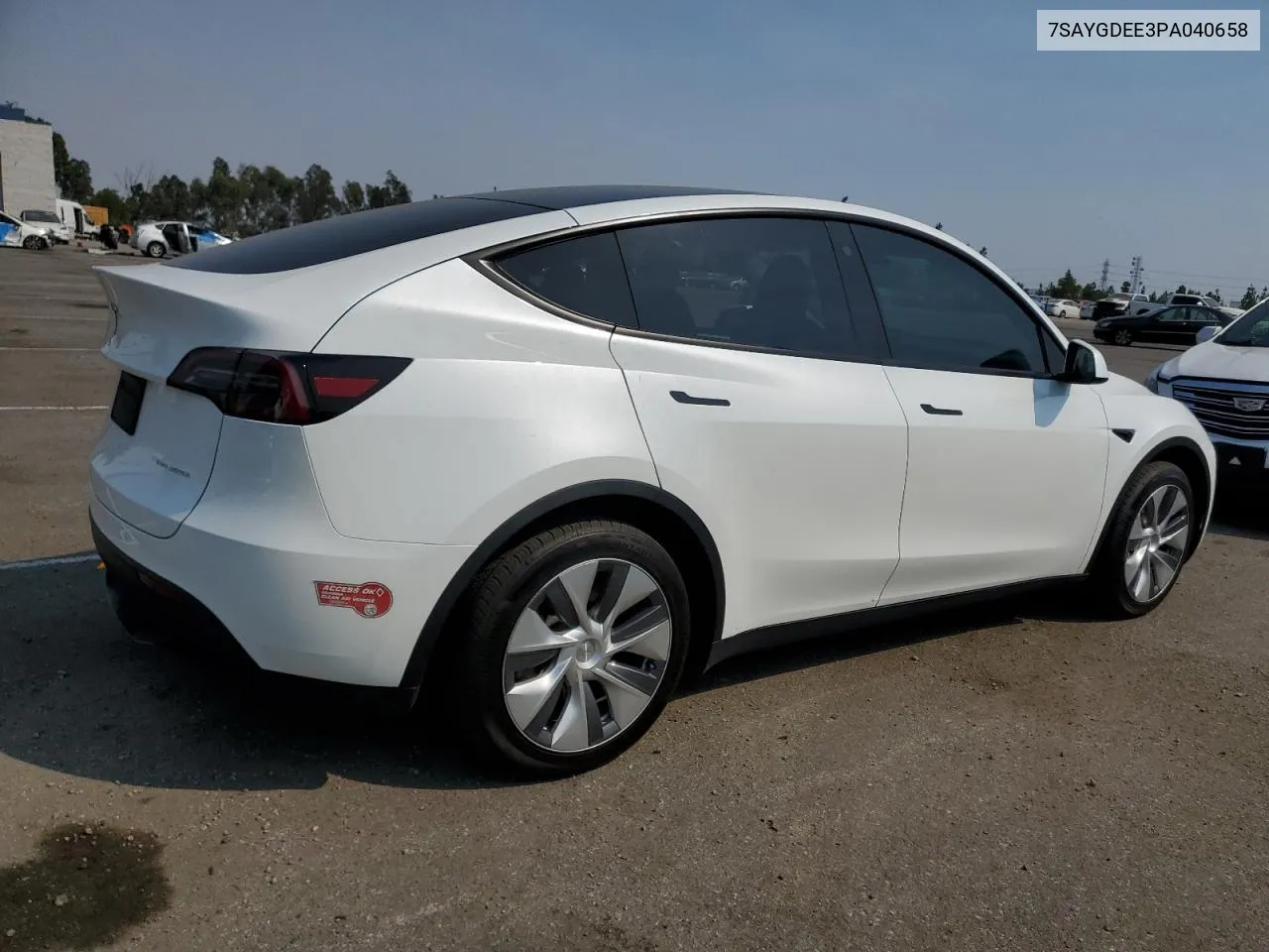 2023 Tesla Model Y VIN: 7SAYGDEE3PA040658 Lot: 70565854