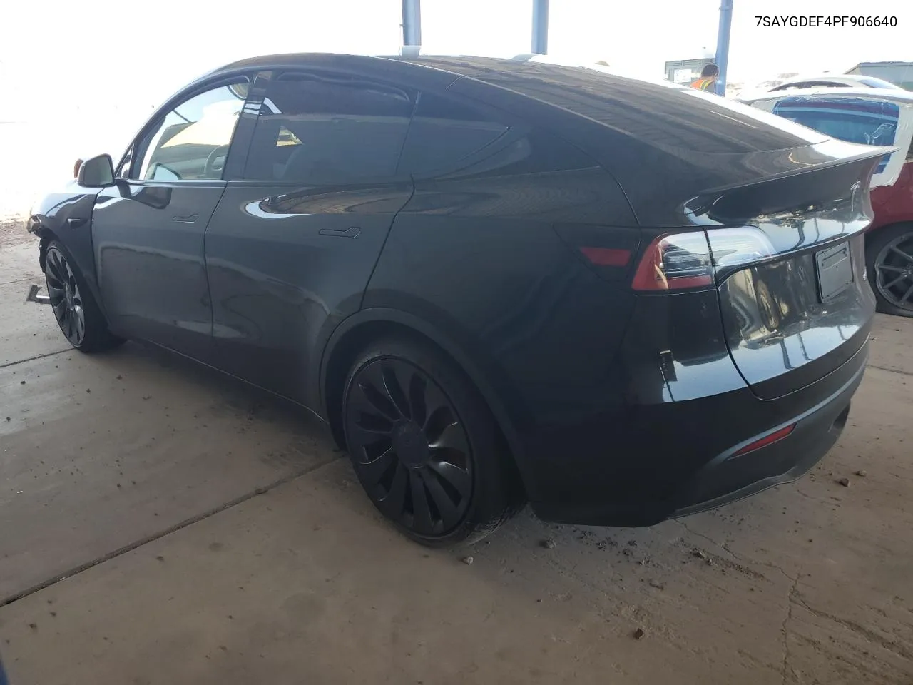 2023 Tesla Model Y VIN: 7SAYGDEF4PF906640 Lot: 70670434