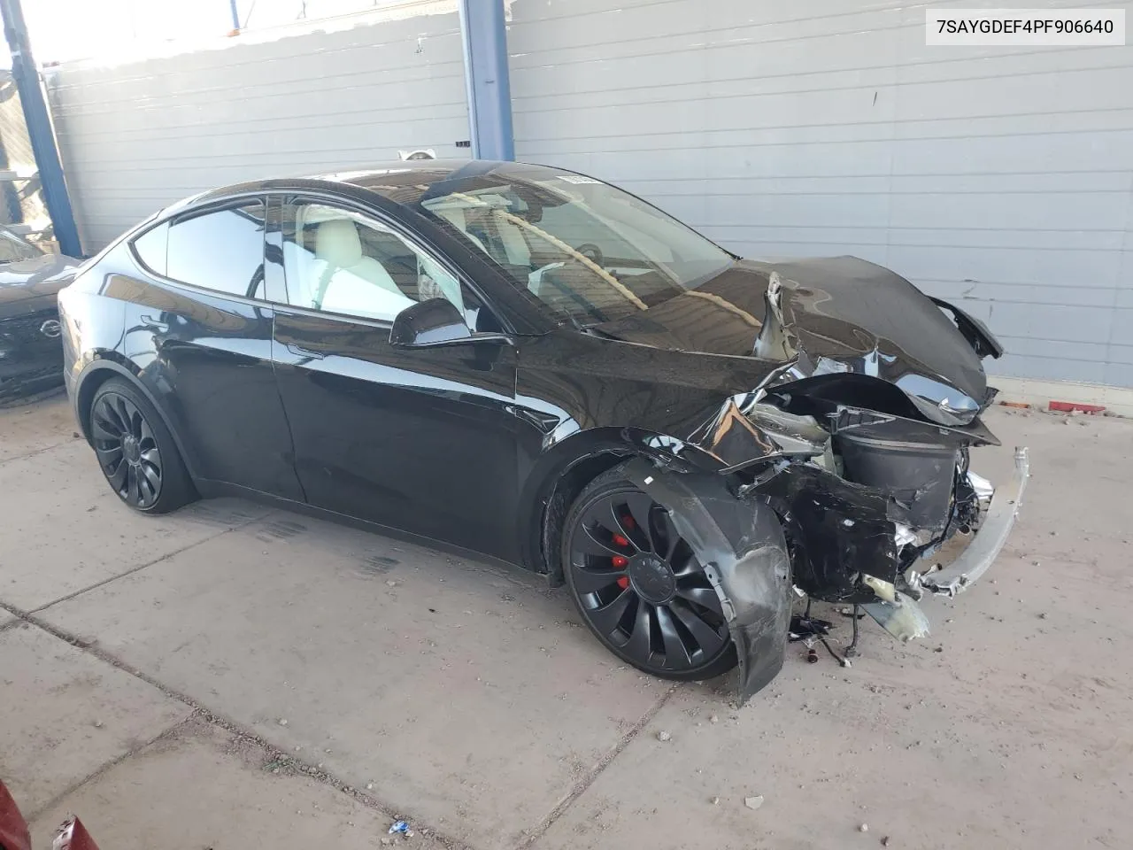 2023 Tesla Model Y VIN: 7SAYGDEF4PF906640 Lot: 70670434