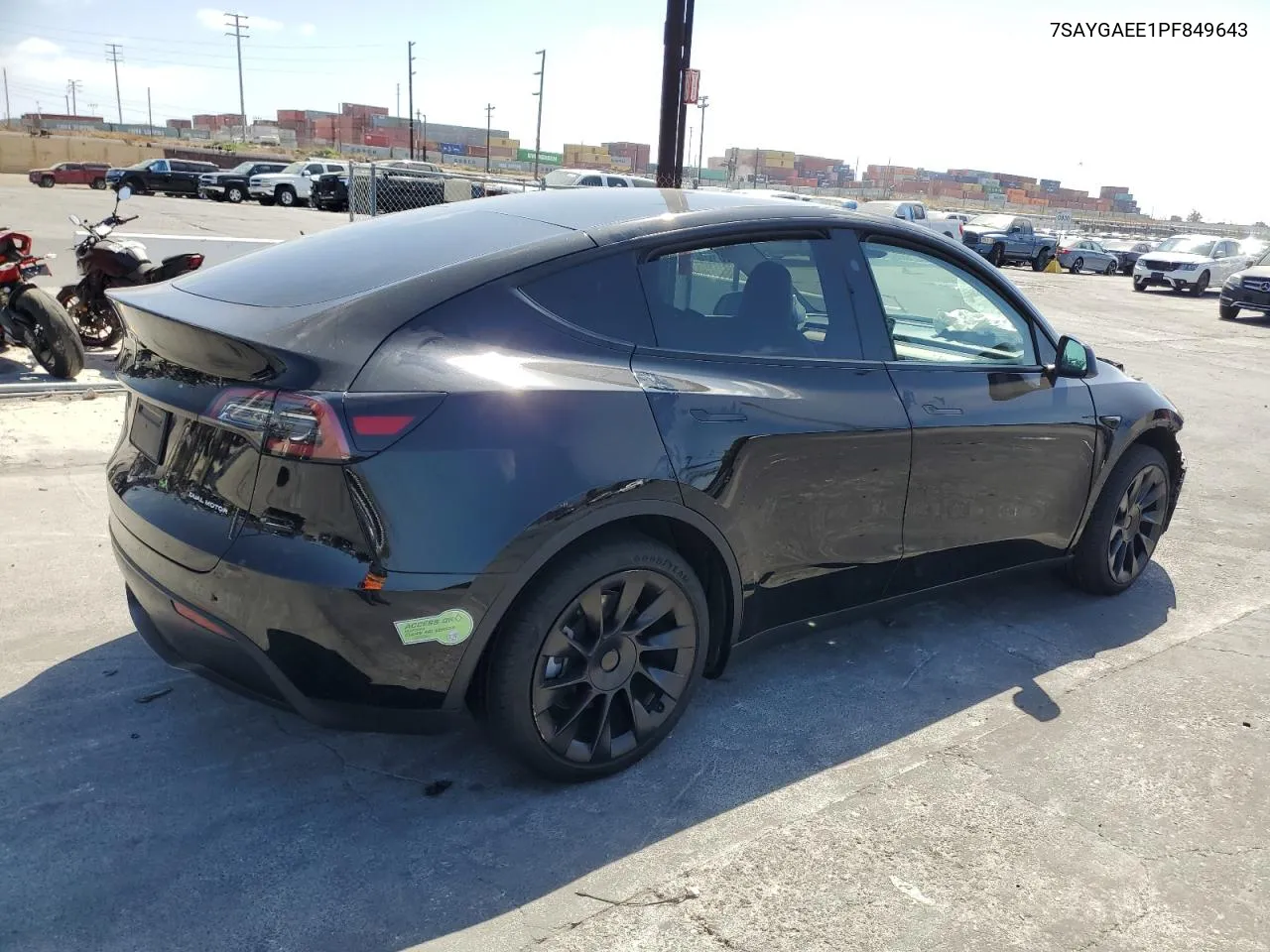 2023 Tesla Model Y VIN: 7SAYGAEE1PF849643 Lot: 70710264