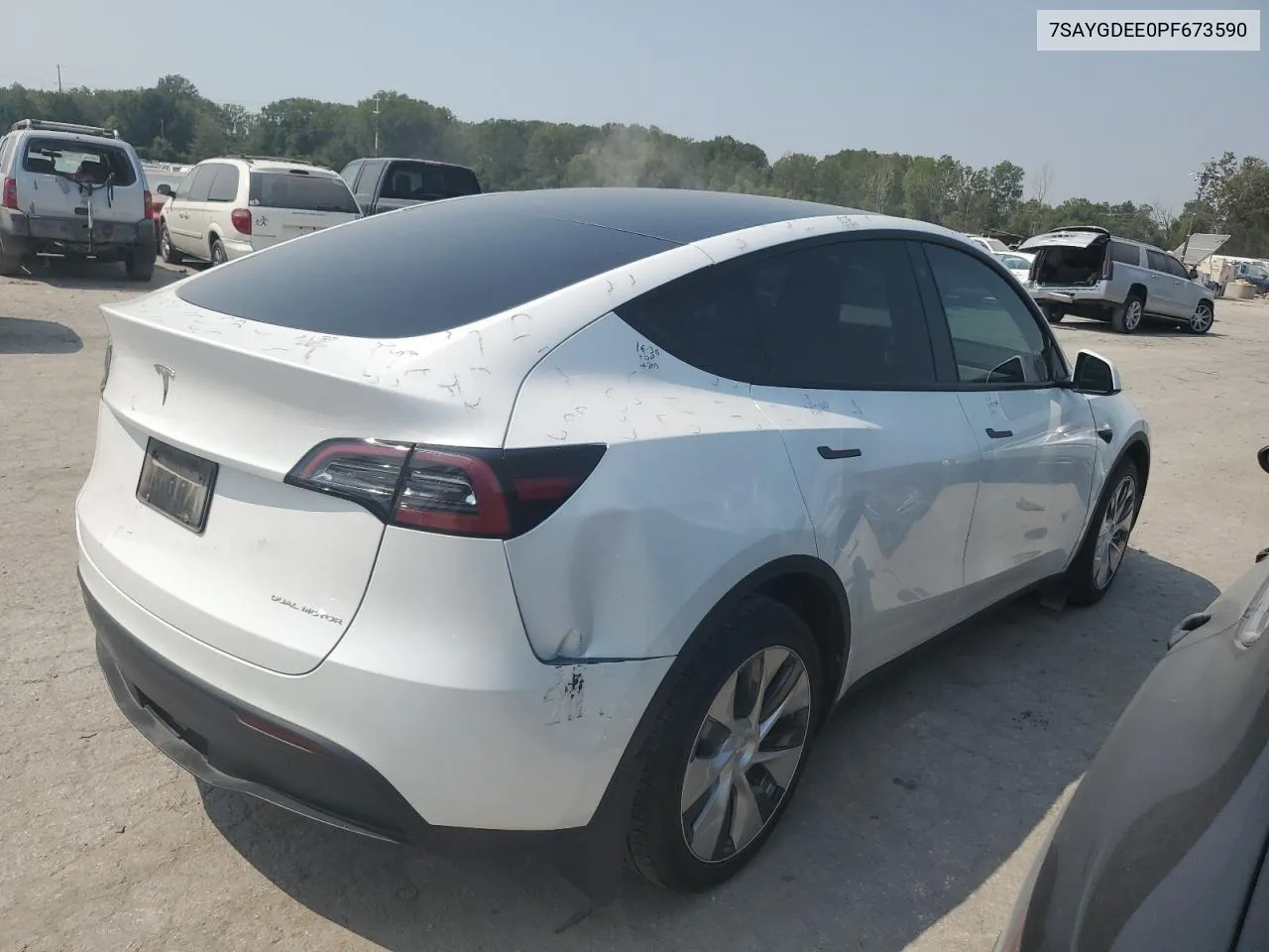 2023 Tesla Model Y VIN: 7SAYGDEE0PF673590 Lot: 70828534