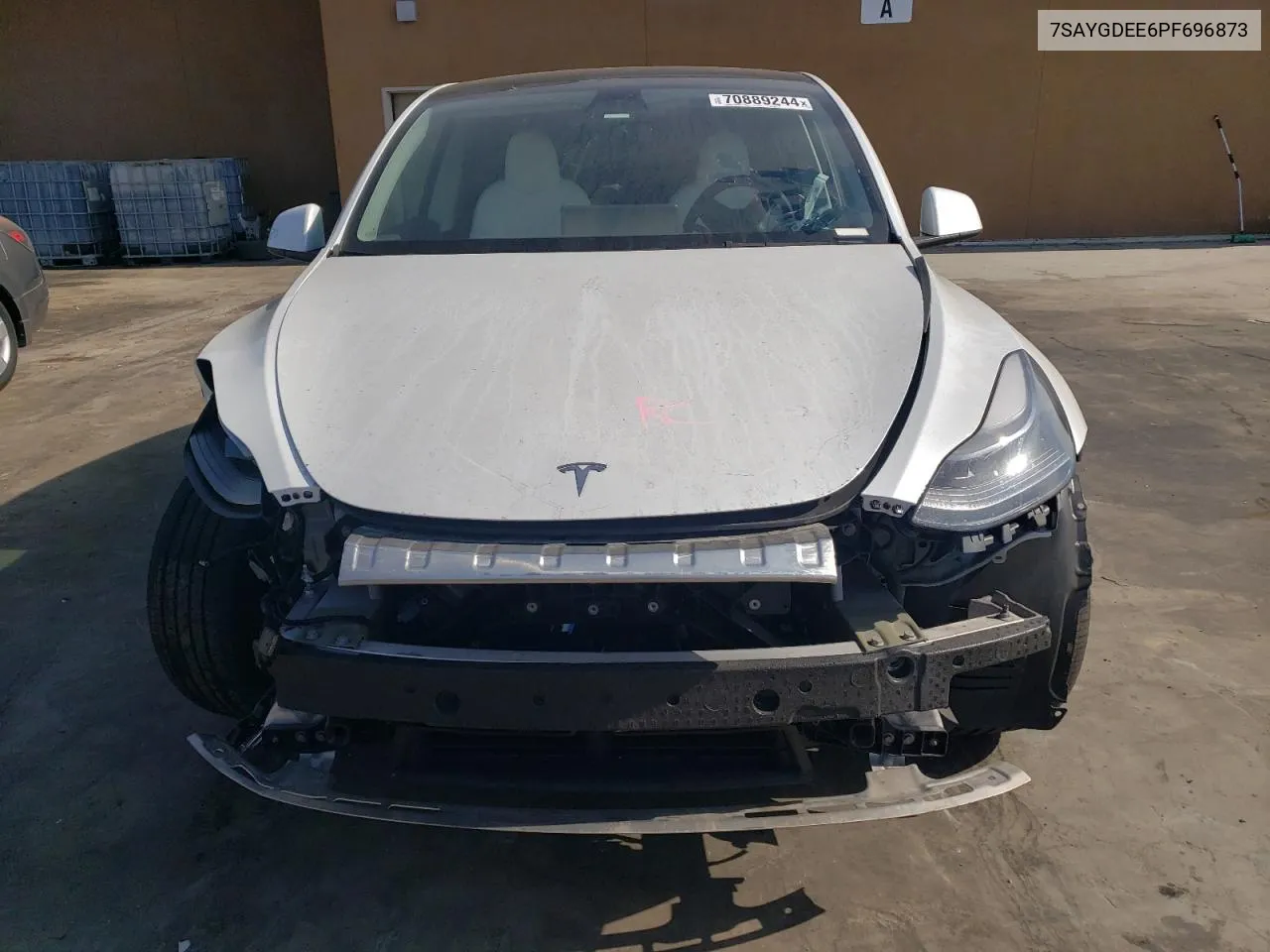 2023 Tesla Model Y VIN: 7SAYGDEE6PF696873 Lot: 70889244