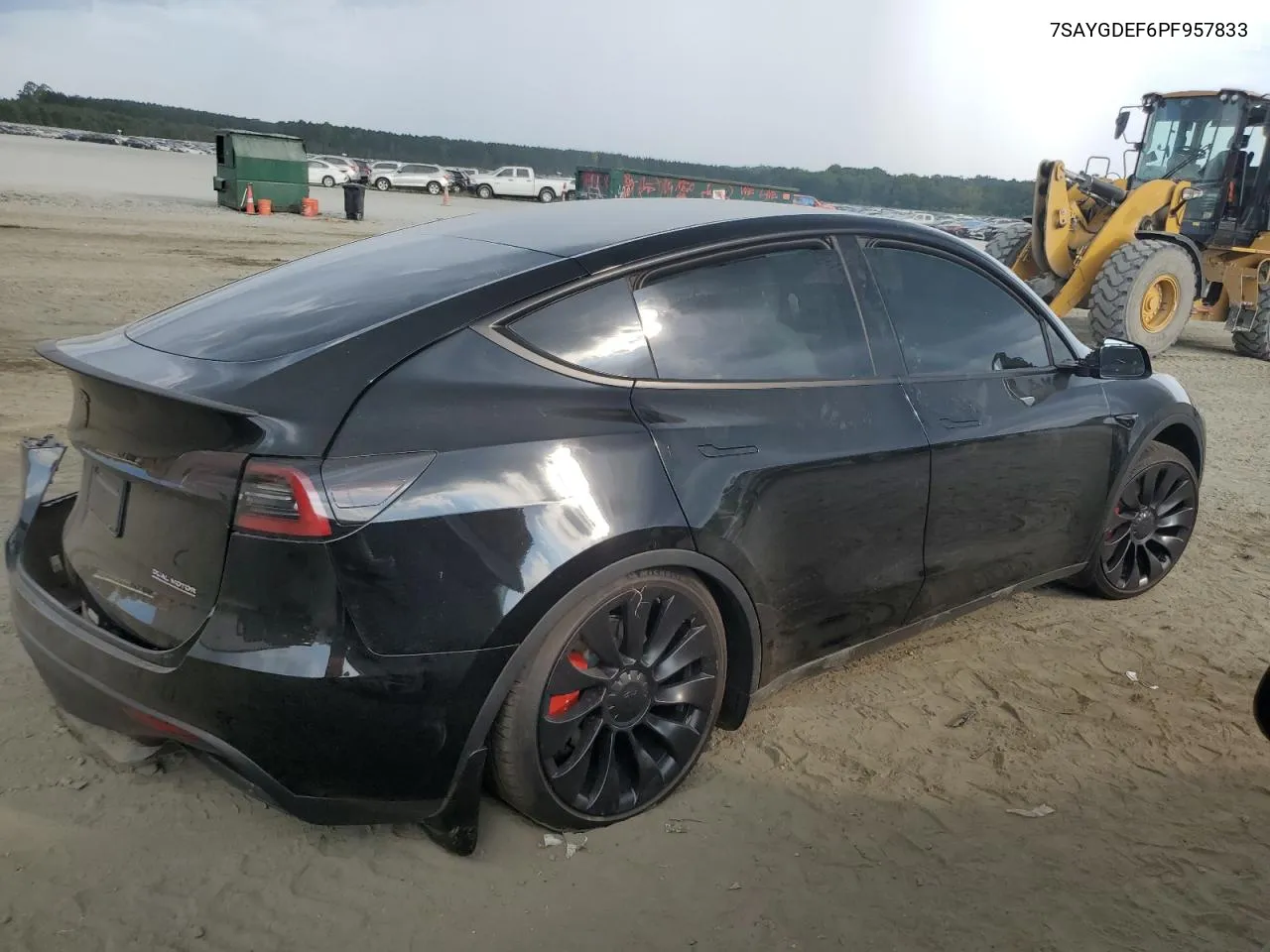 7SAYGDEF6PF957833 2023 Tesla Model Y