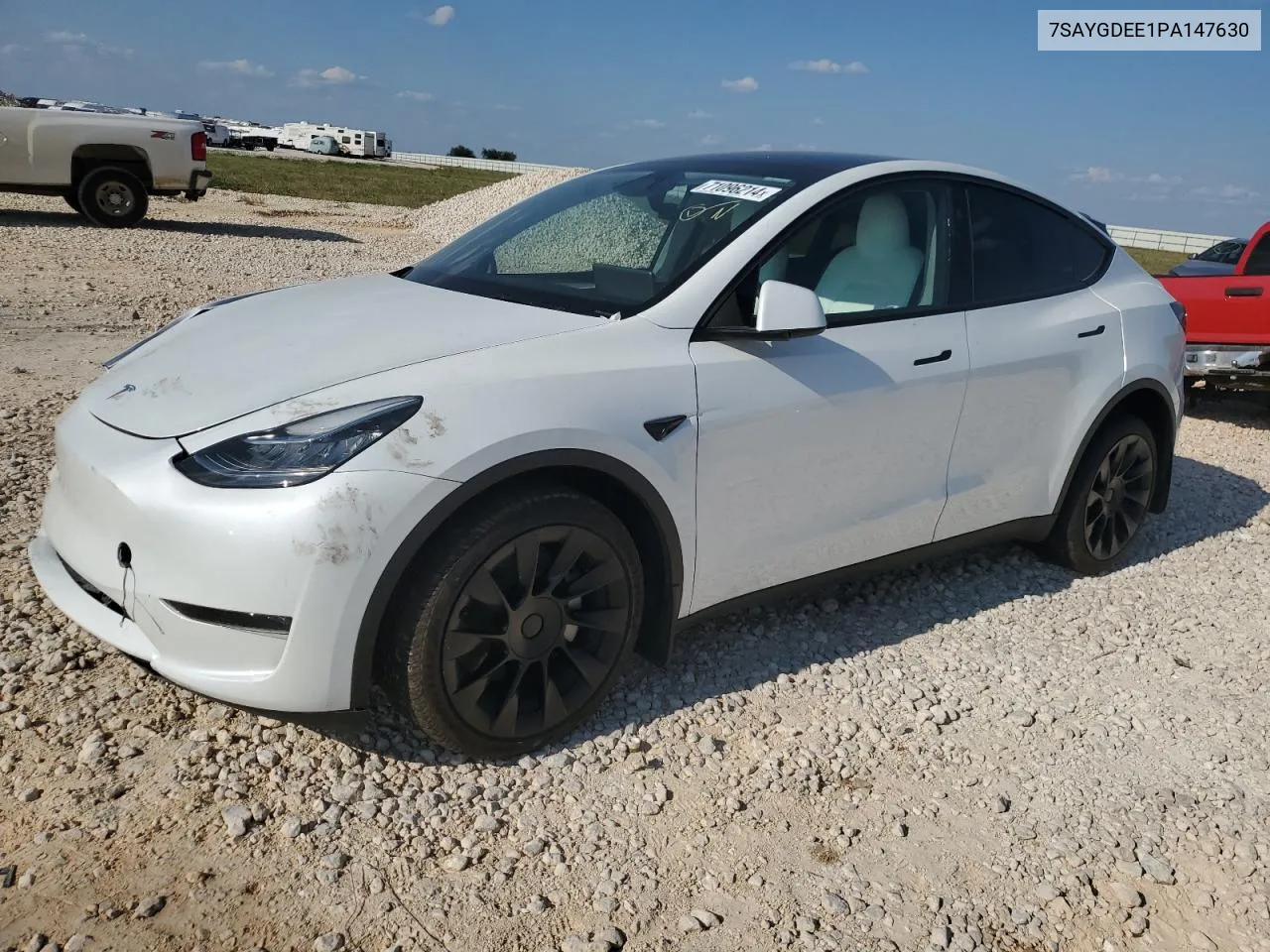 2023 Tesla Model Y VIN: 7SAYGDEE1PA147630 Lot: 71096214